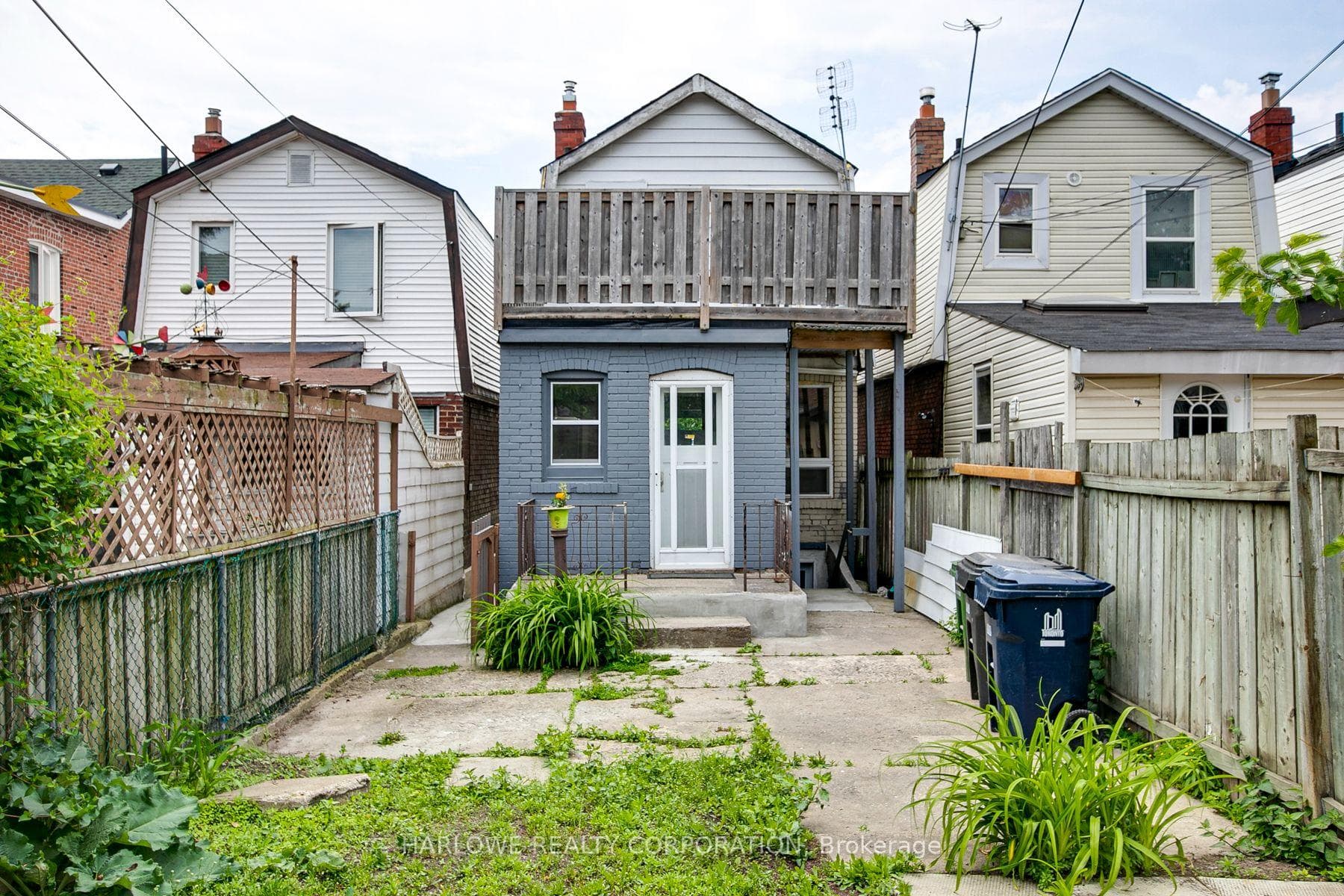 61 Castleton Avenue Unit Upper photo 31