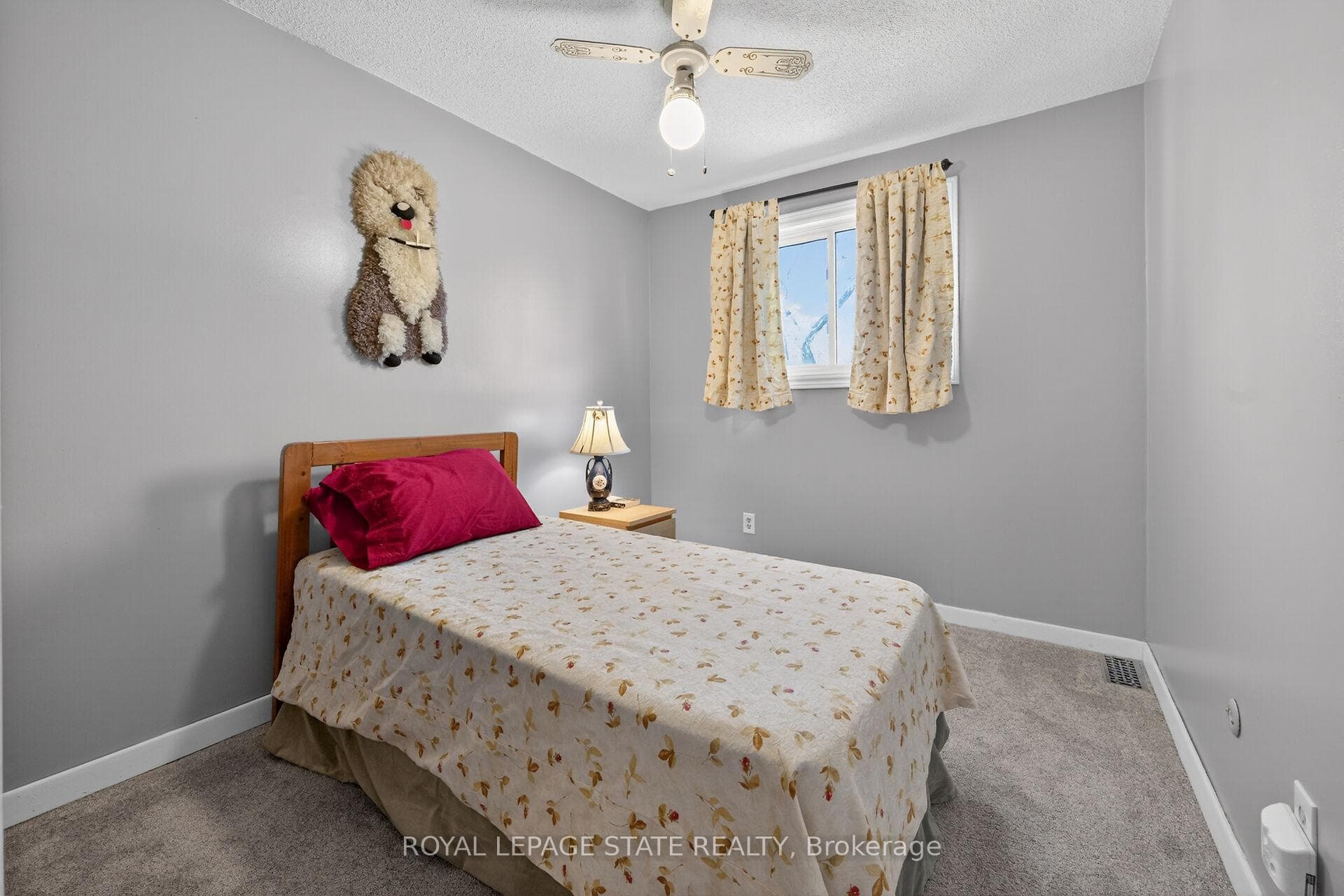 1455 Garth Street Unit 9 photo 36