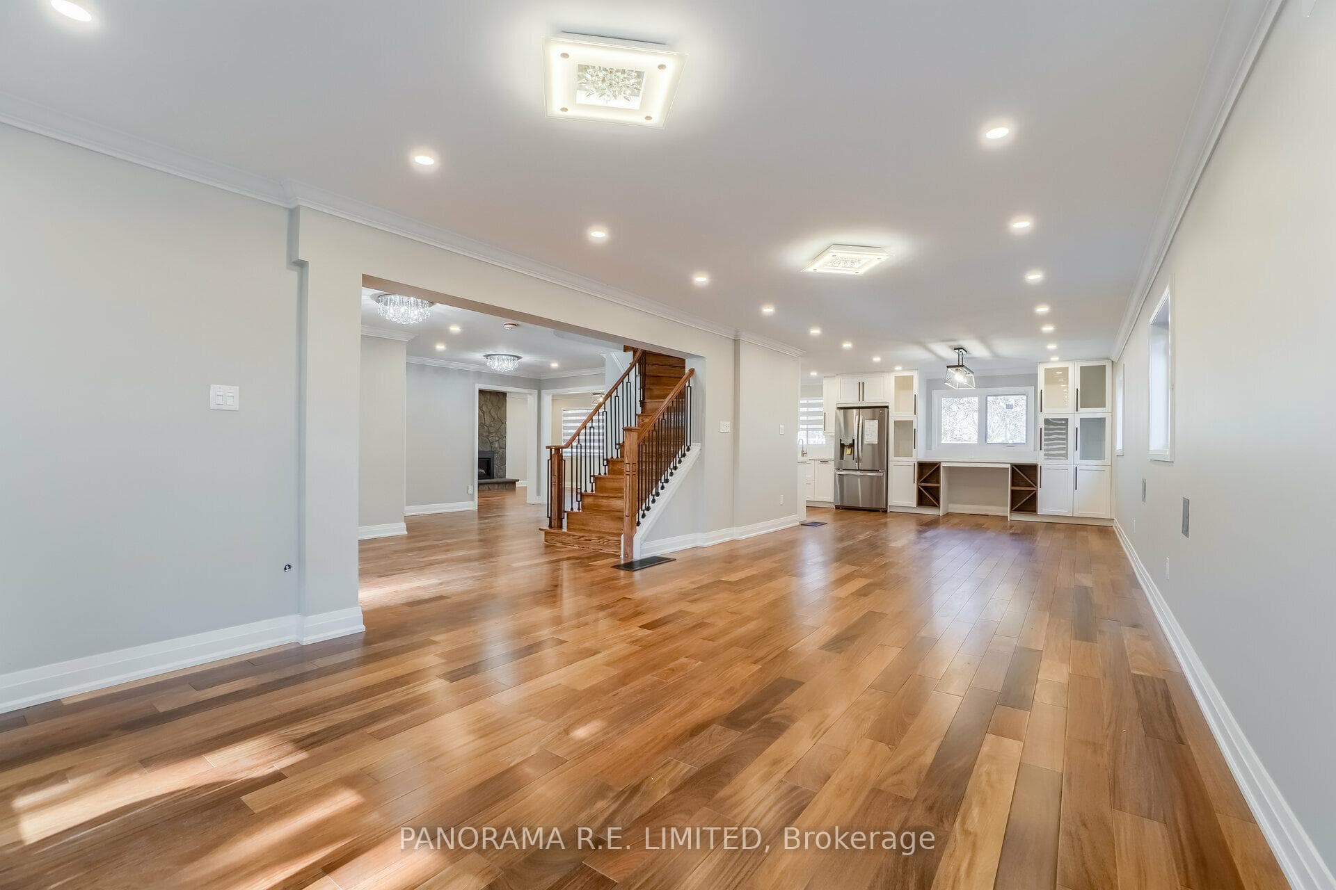 100 Poplar Heights Drive photo 3