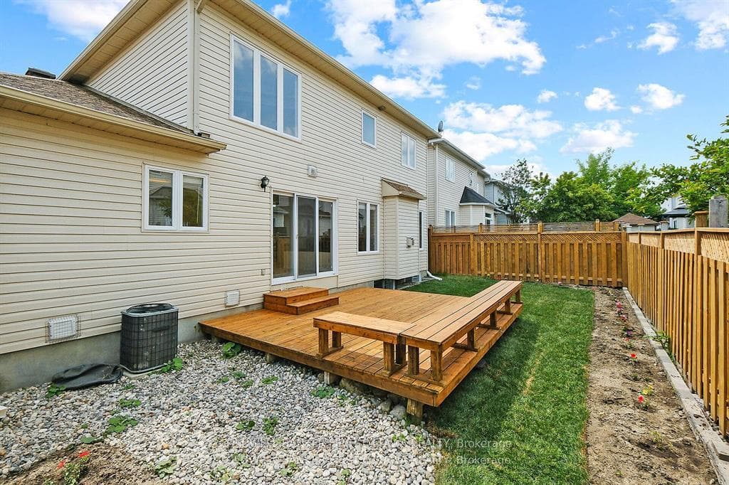 107 COLUMBIA Avenue photo 48