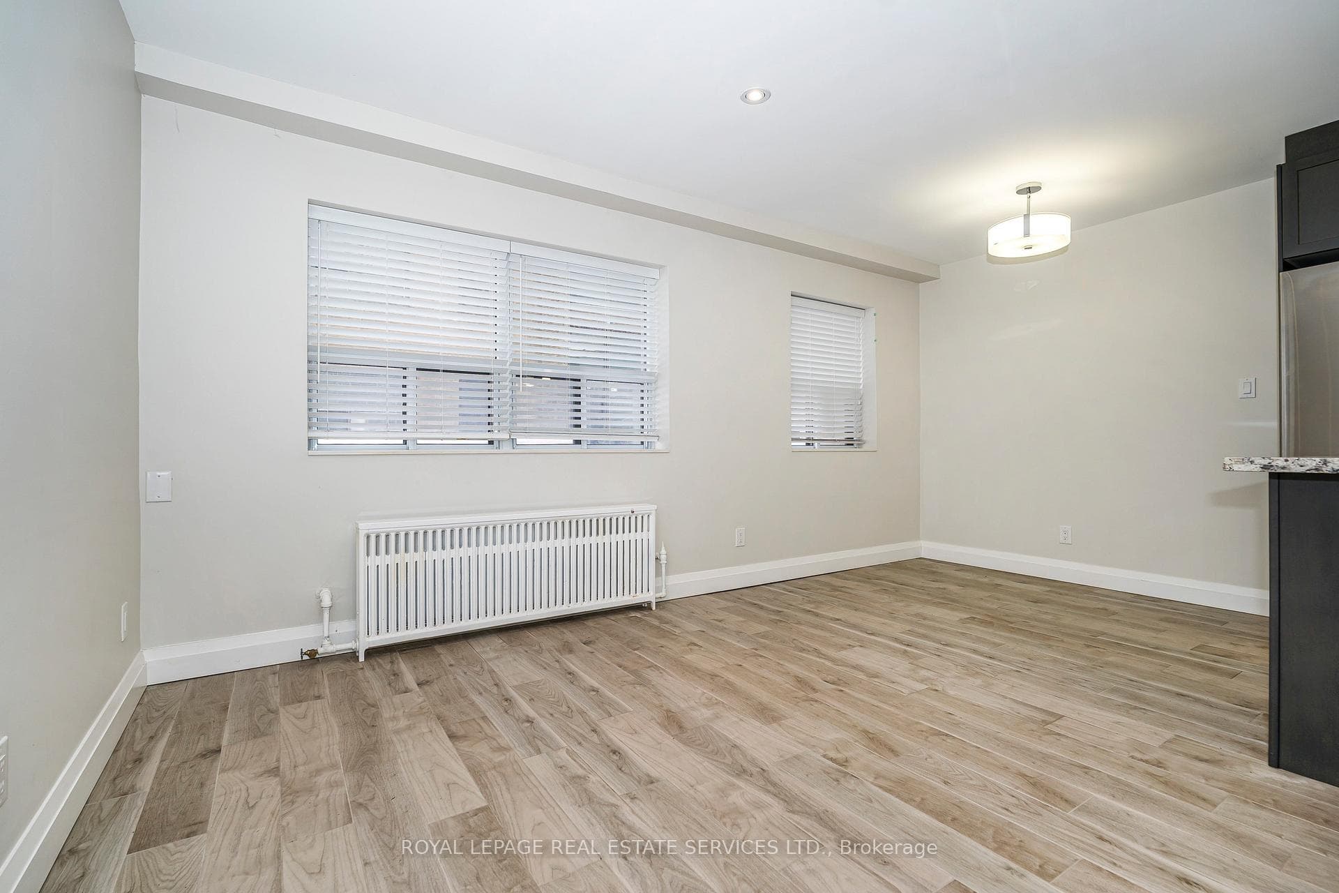 2637 Keele Street Unit 1 photo 17