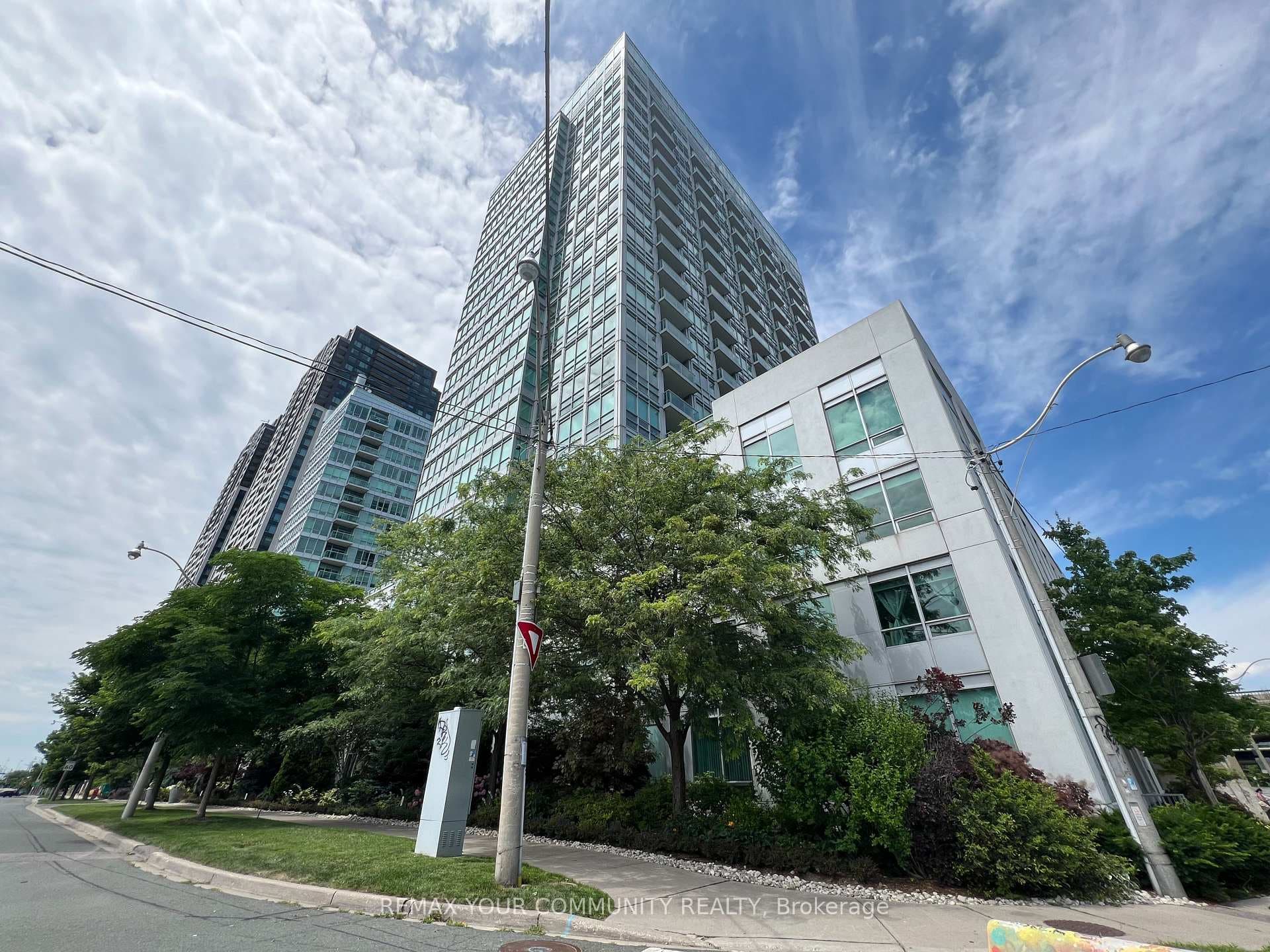 1900 Lake Shore Boulevard Unit 1409 photo 2