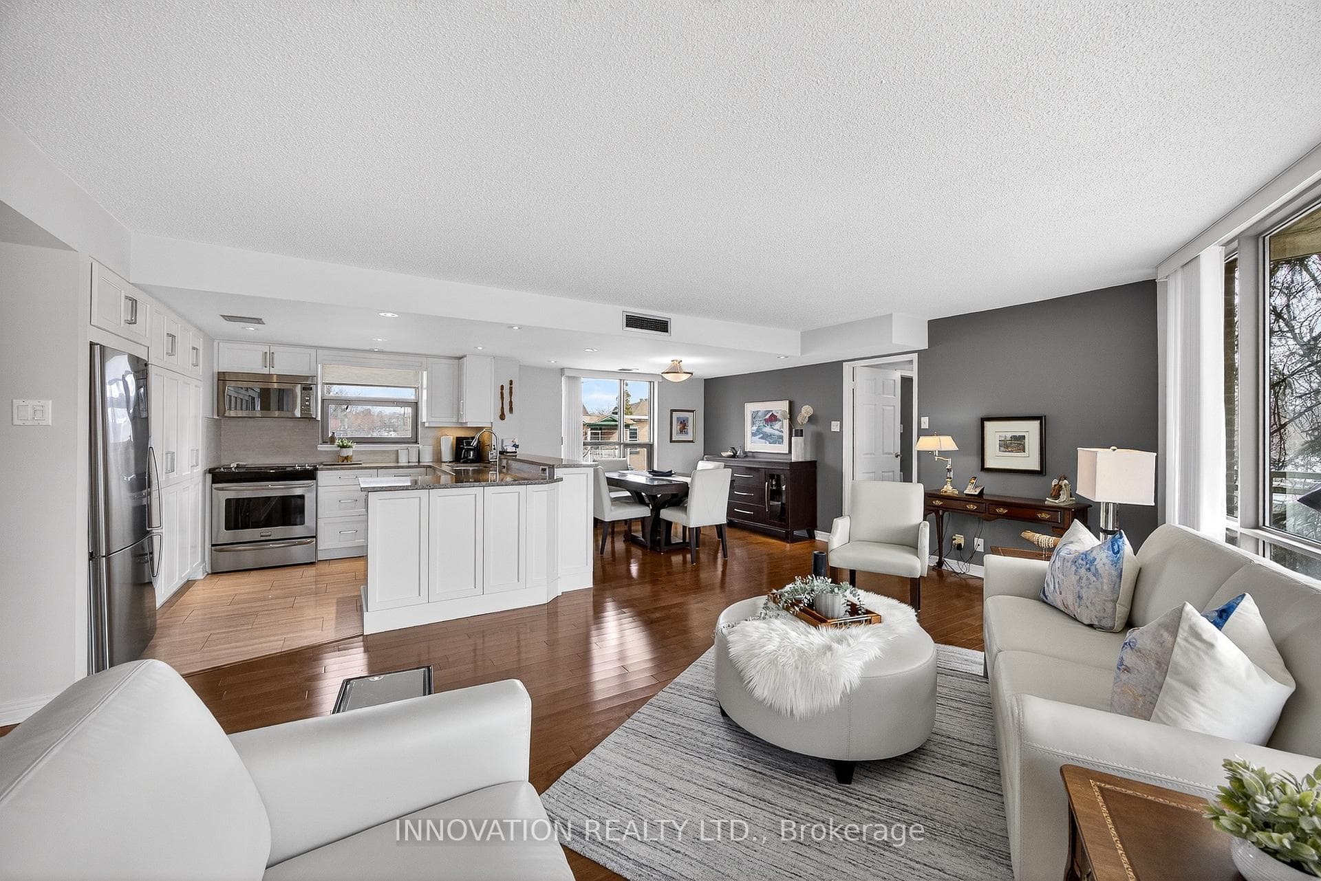 30 Charlevoix Street Unit 204 photo 8