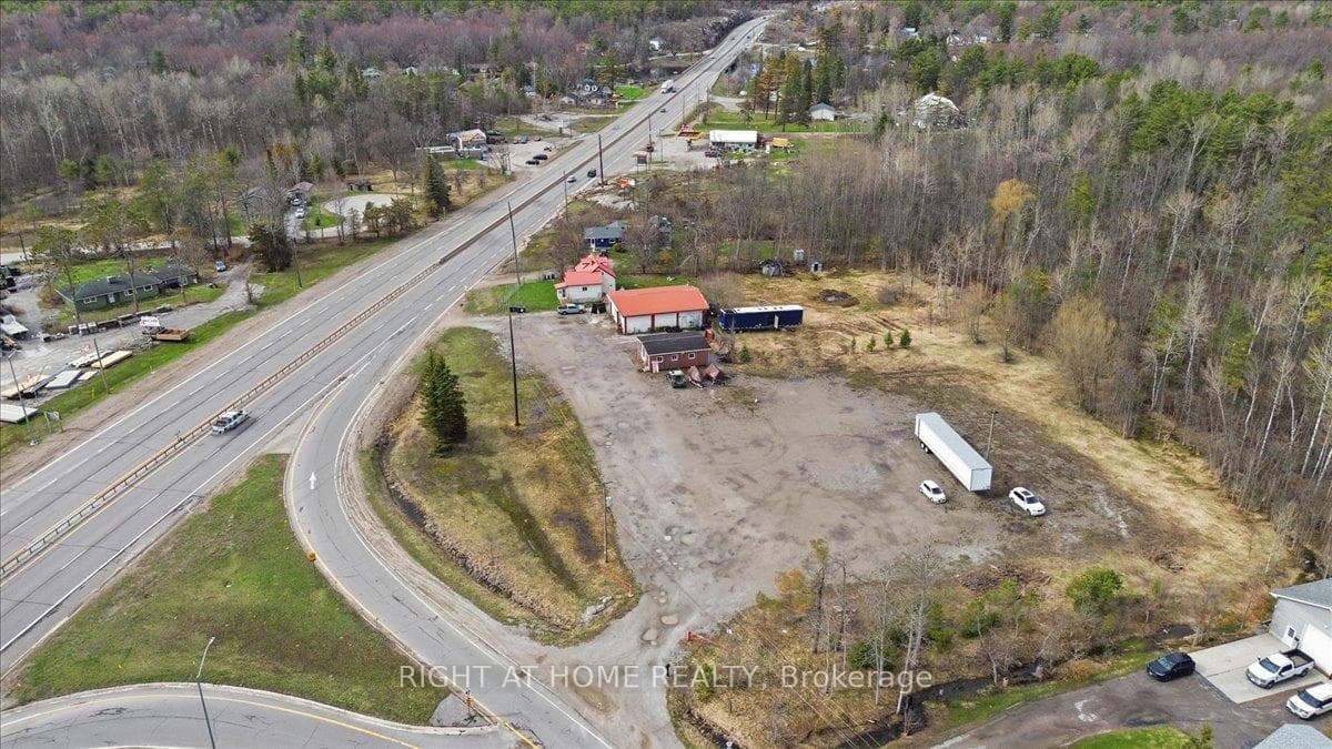 2.5 Acre Lot C4 Zoning