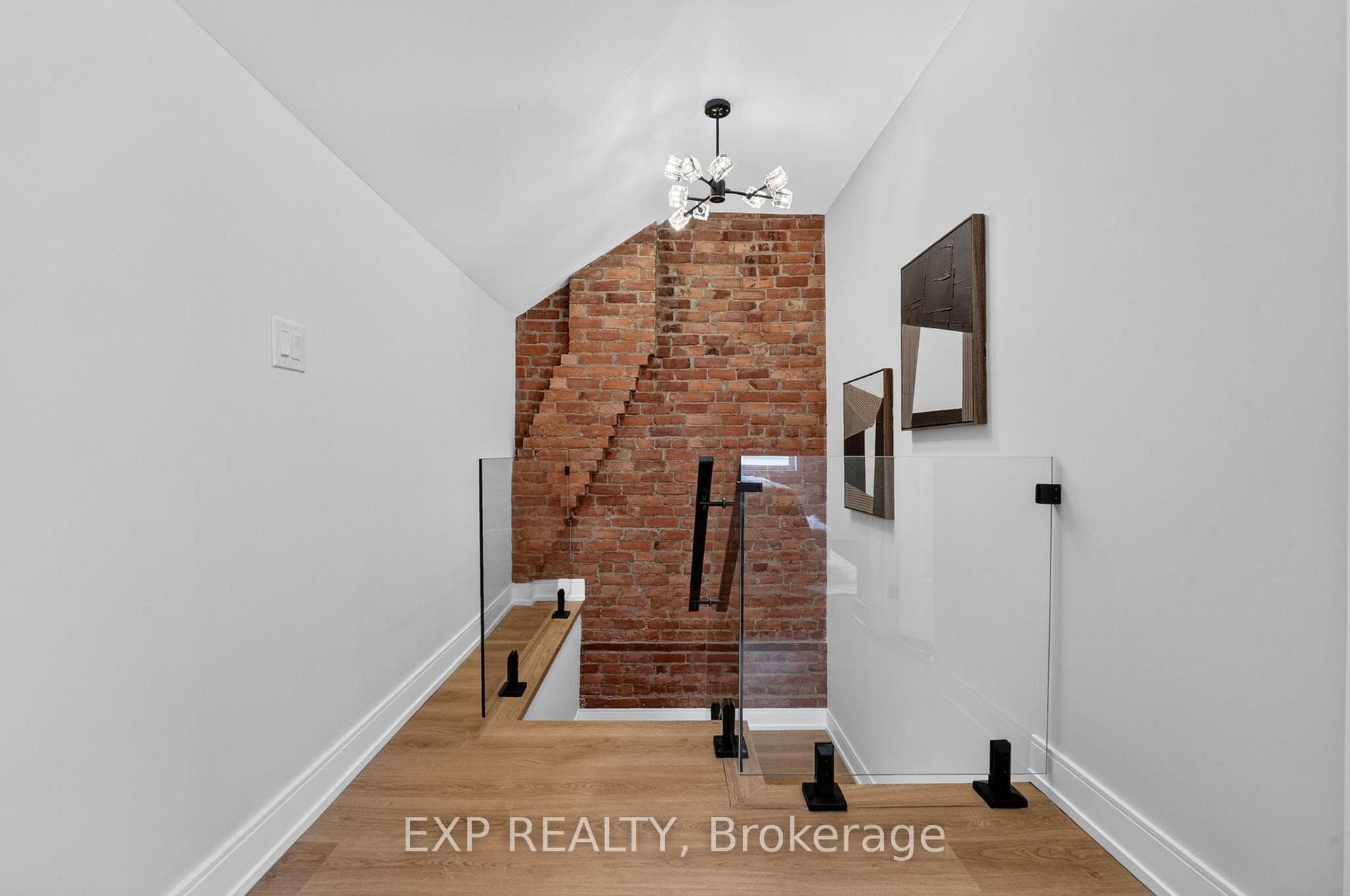 118 Cathcart Street photo 21