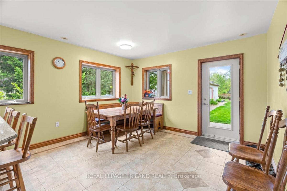 3115 Napperton Drive photo 12