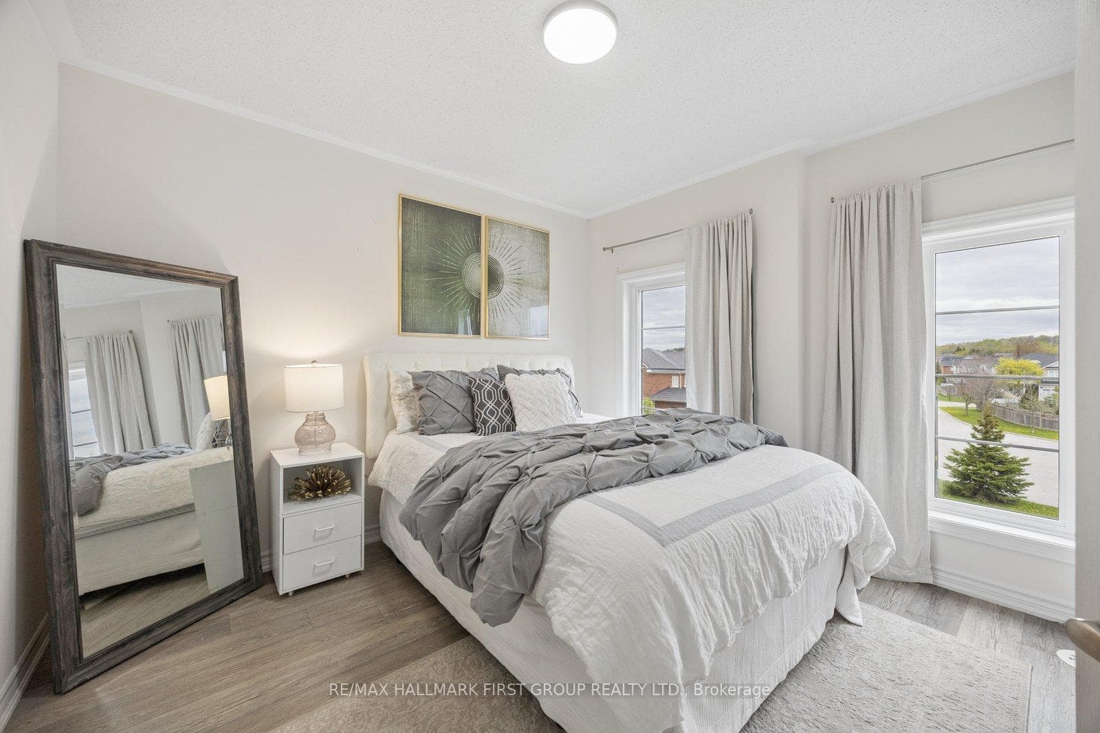 50 Westbury Way photo 34
