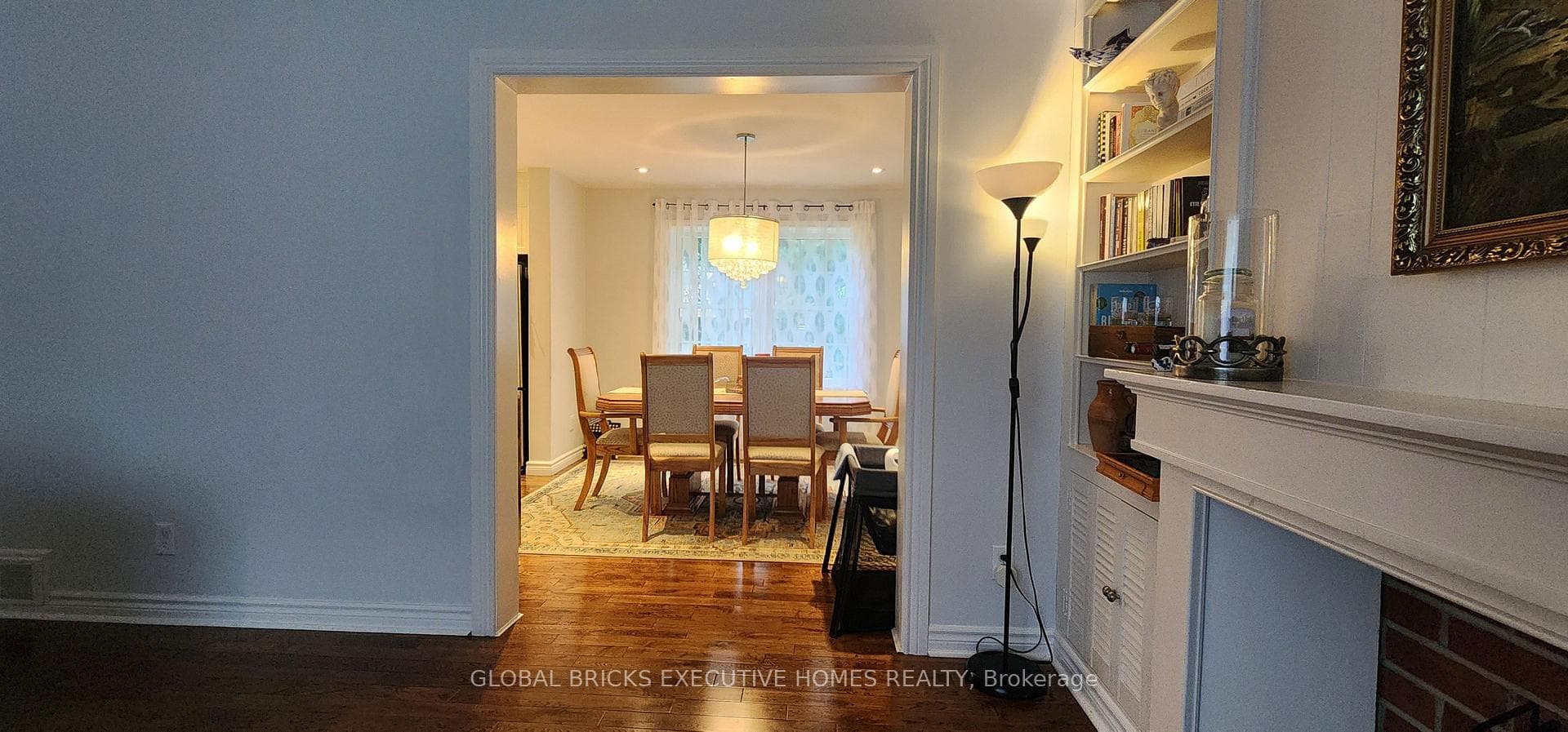 23 Whitefriars Drive photo 6