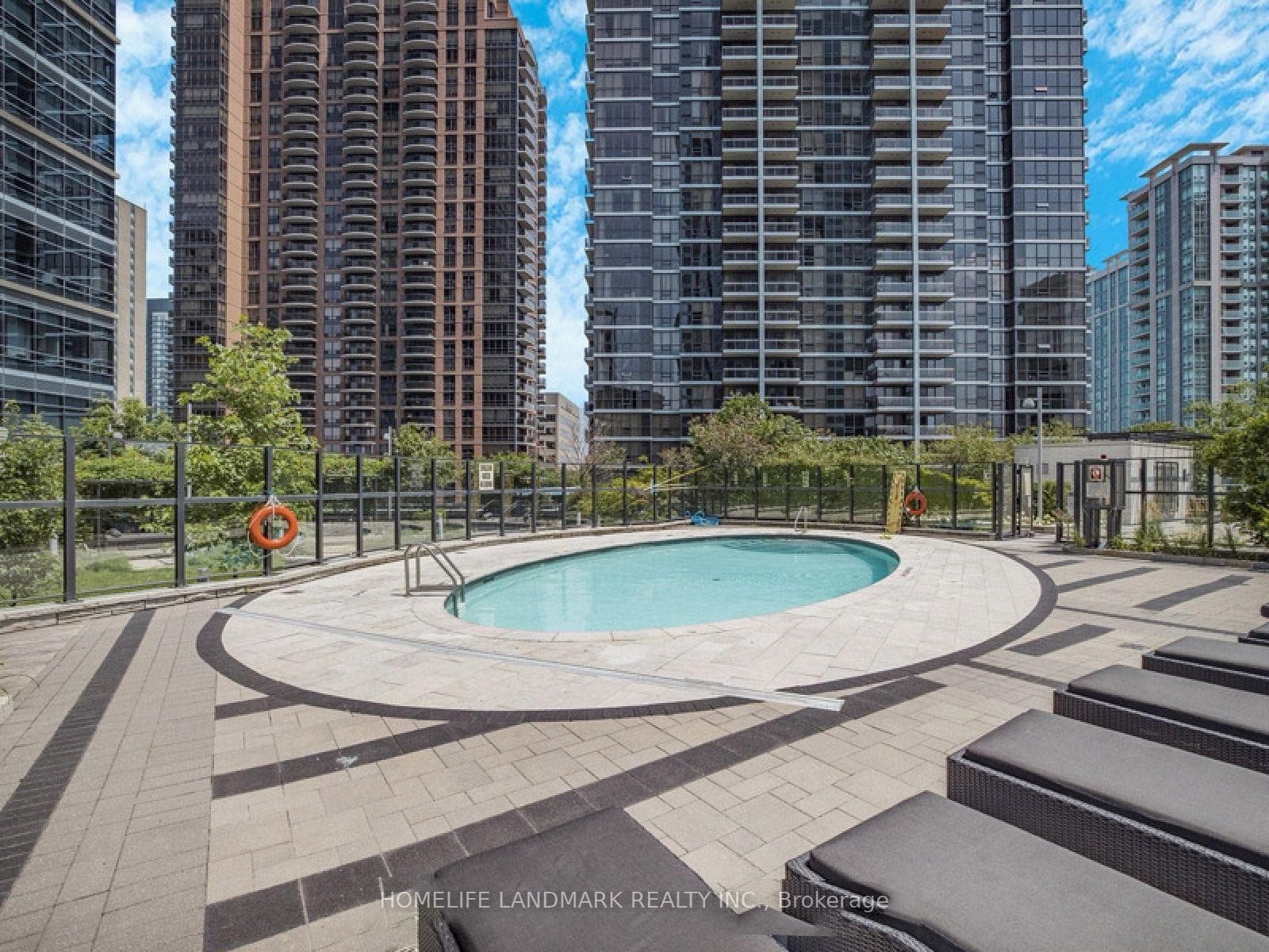 5 Sheppard Avenue Unit 2322 photo 18