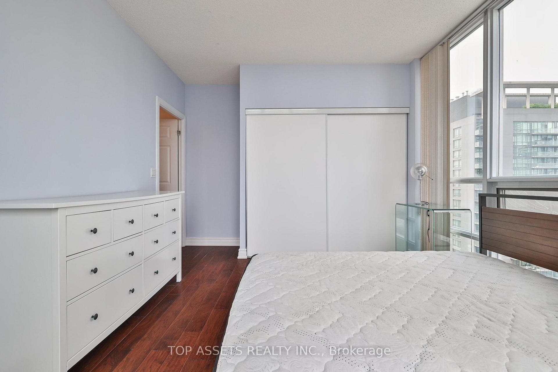 761 Bay Street Unit 3102 photo 35