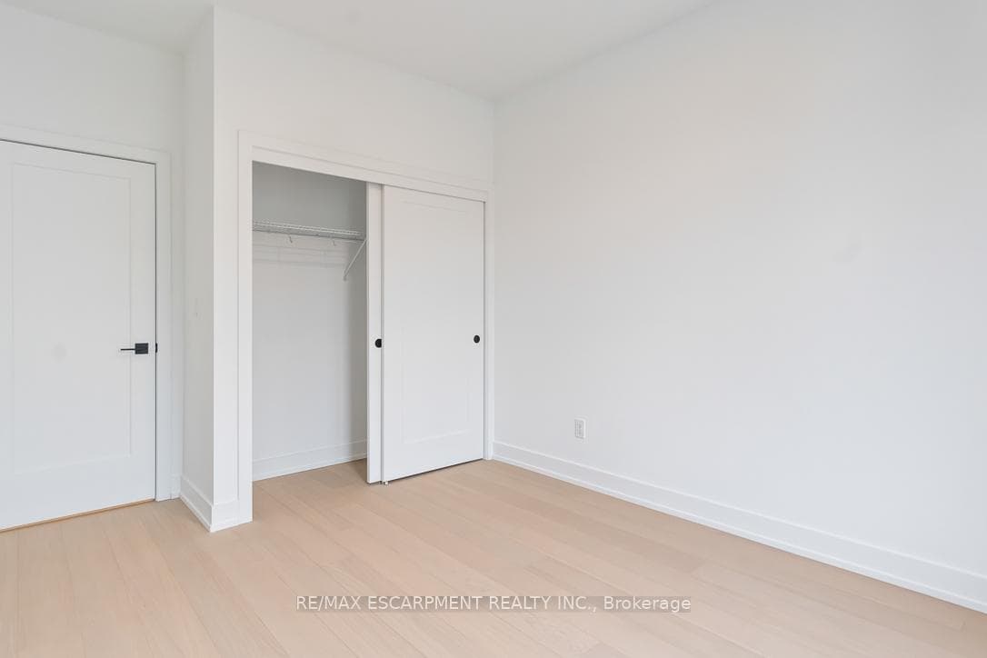20 Lou Parsons Way Unit 19 photo 22