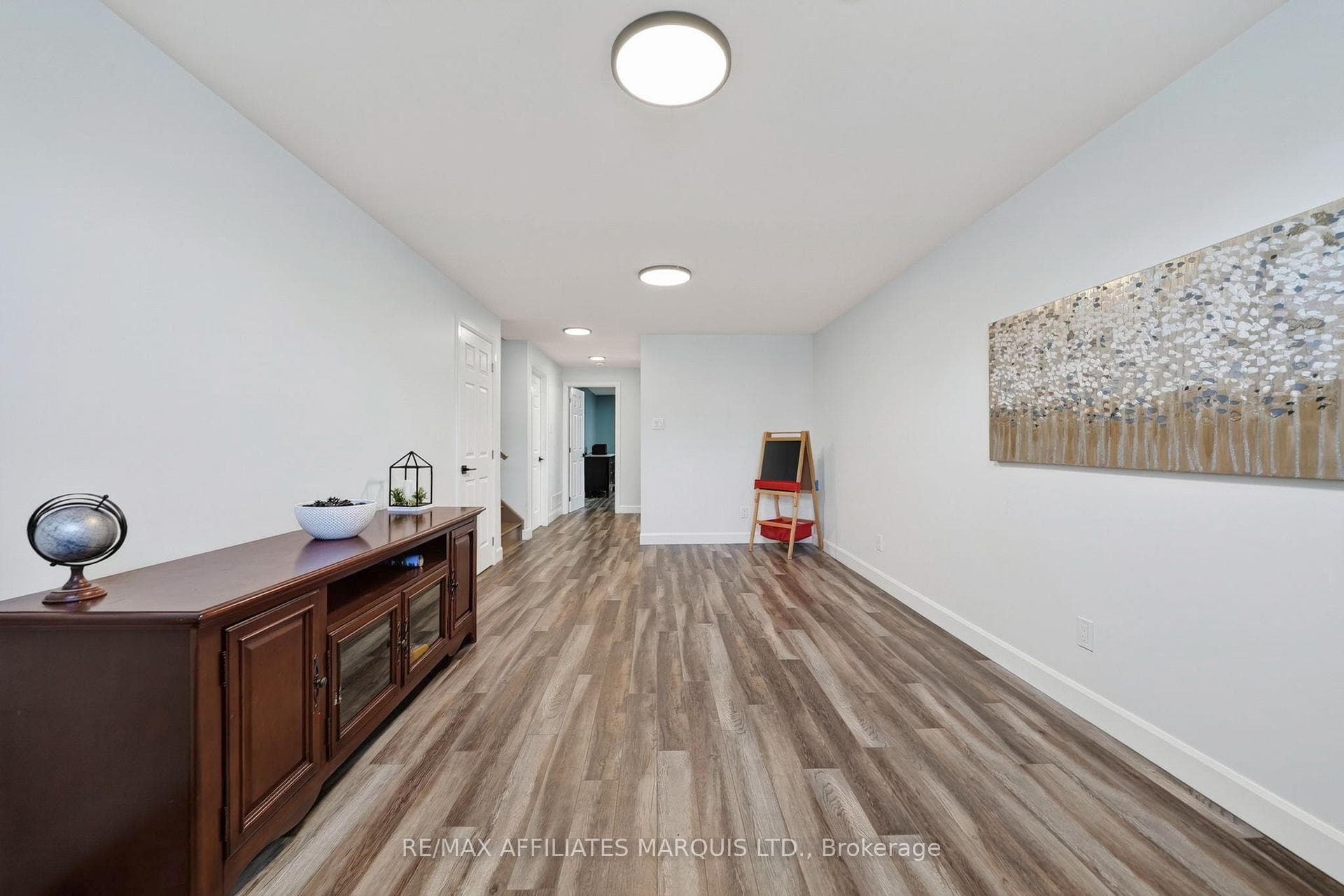 183 Emily Jade Crescent photo 25