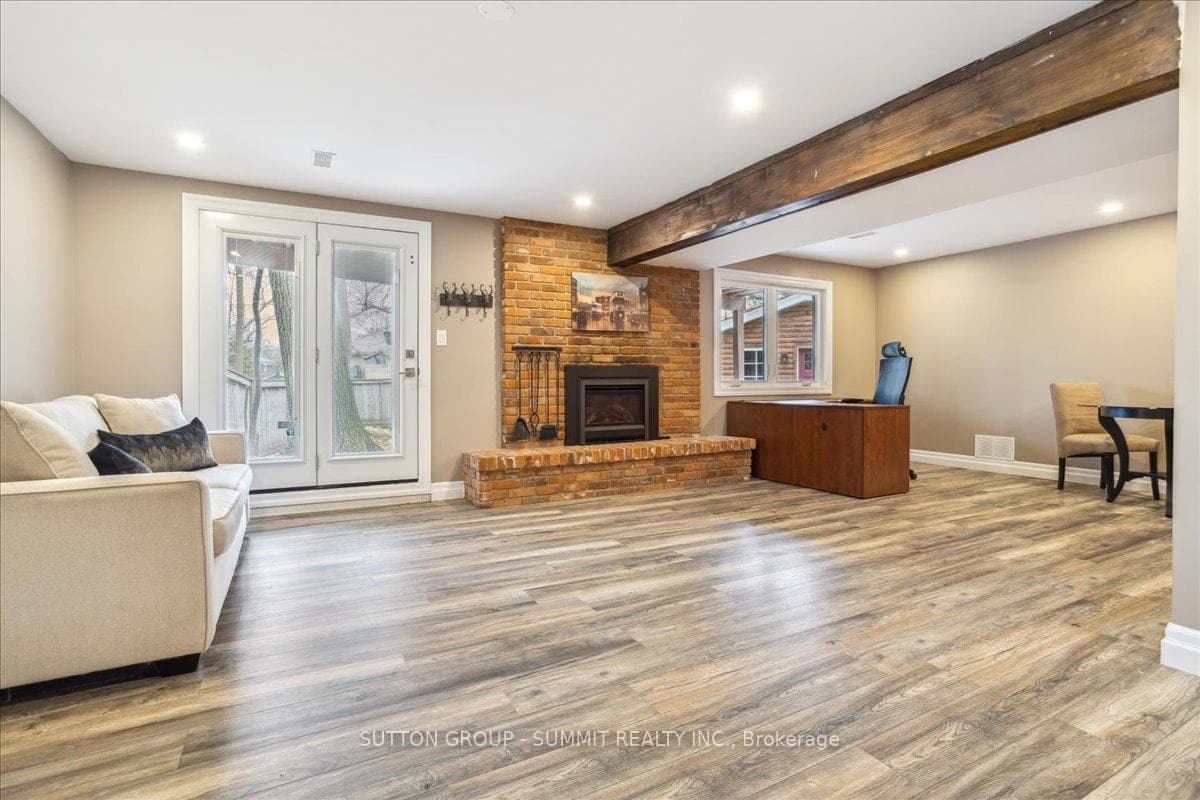 760 King Road photo 26
