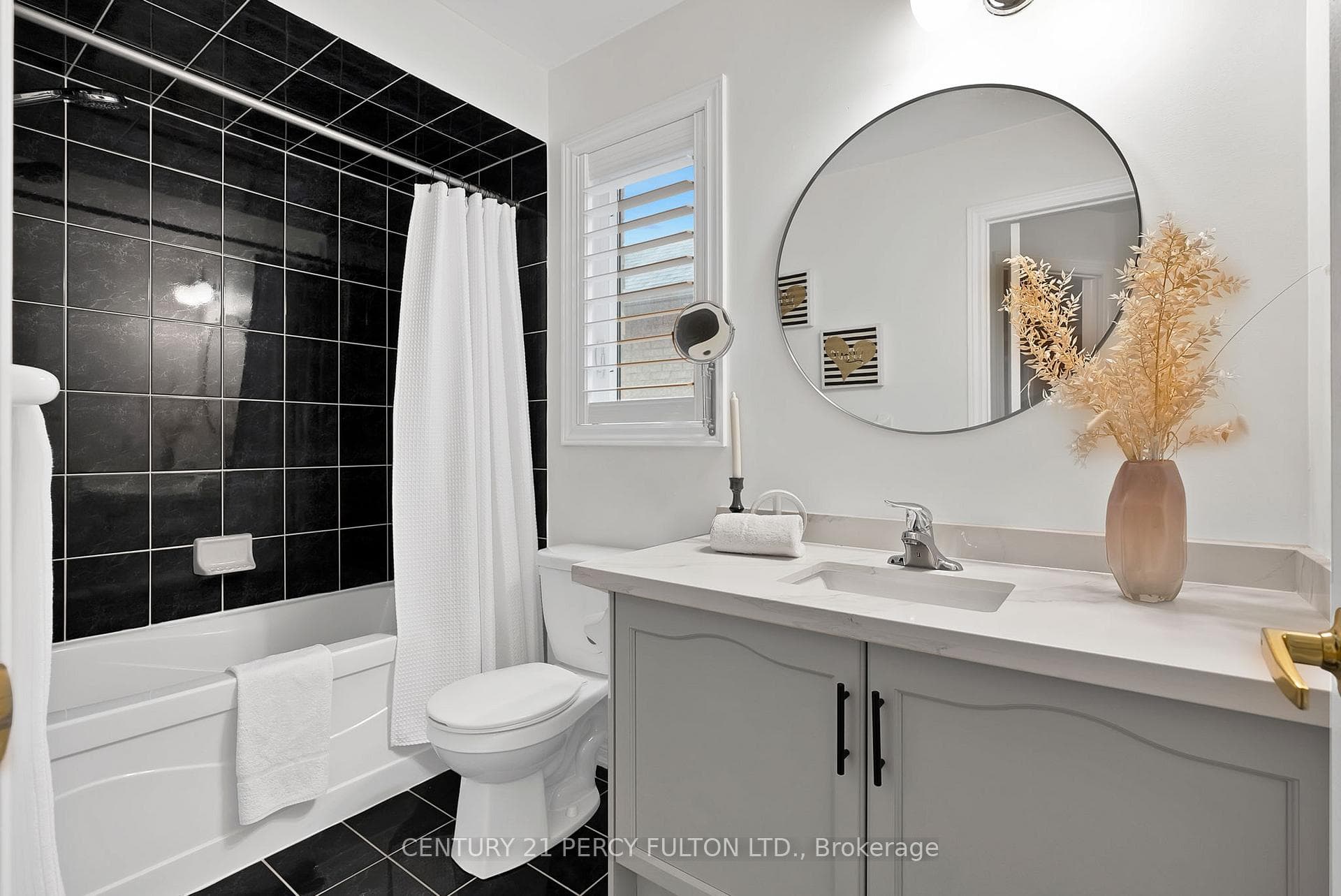 4 Berger Avenue photo 30