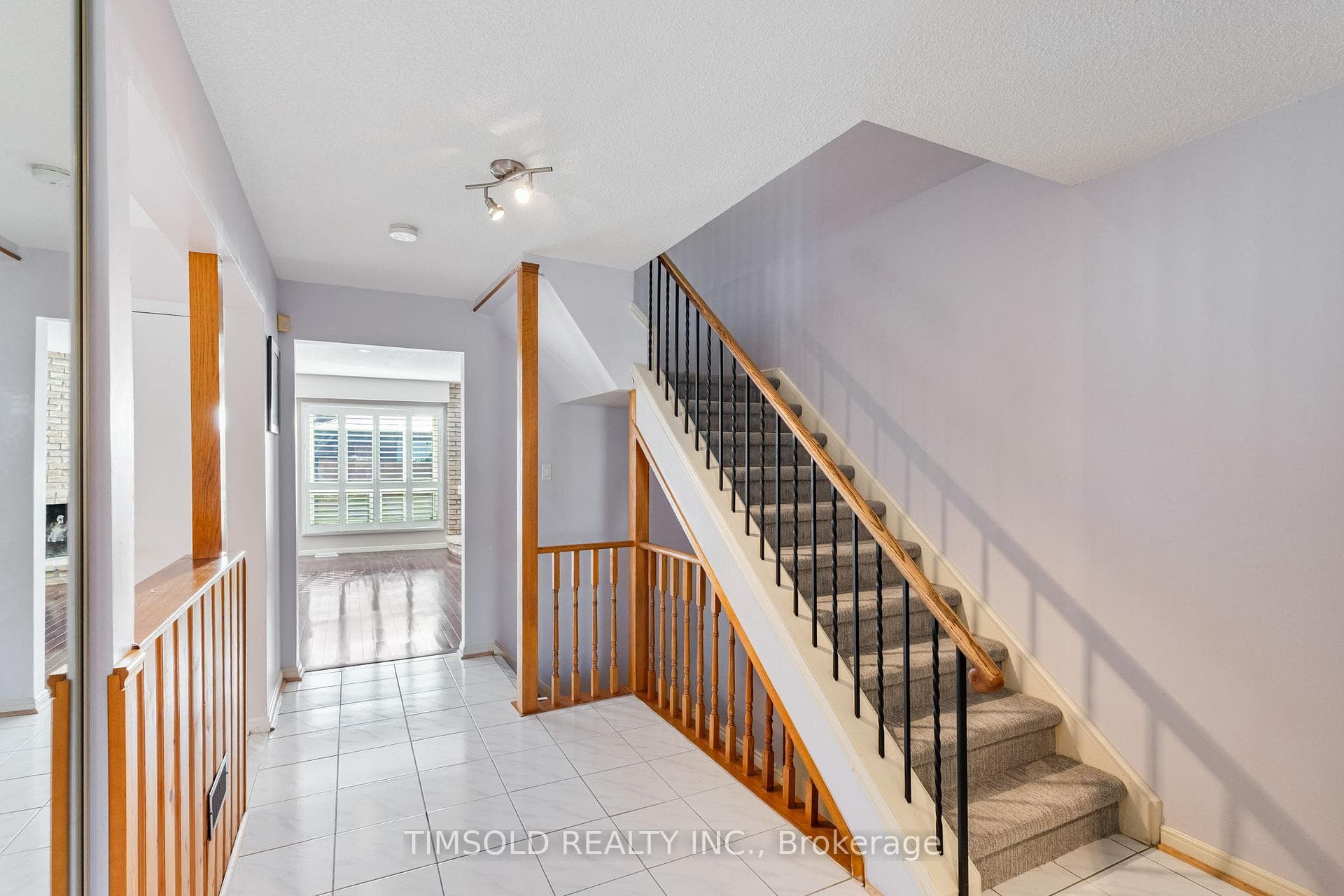 47 Carolbreen Square photo 5