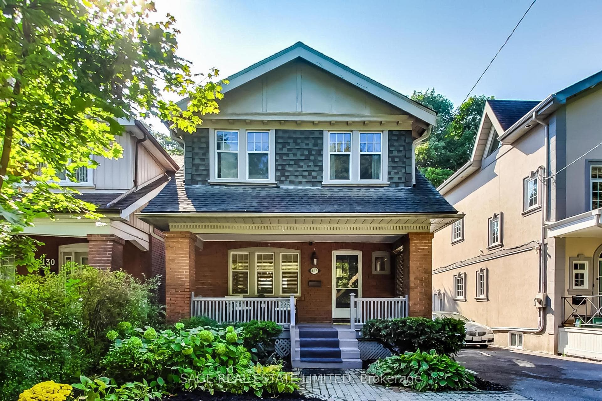 132 Rosewell Avenue photo 1