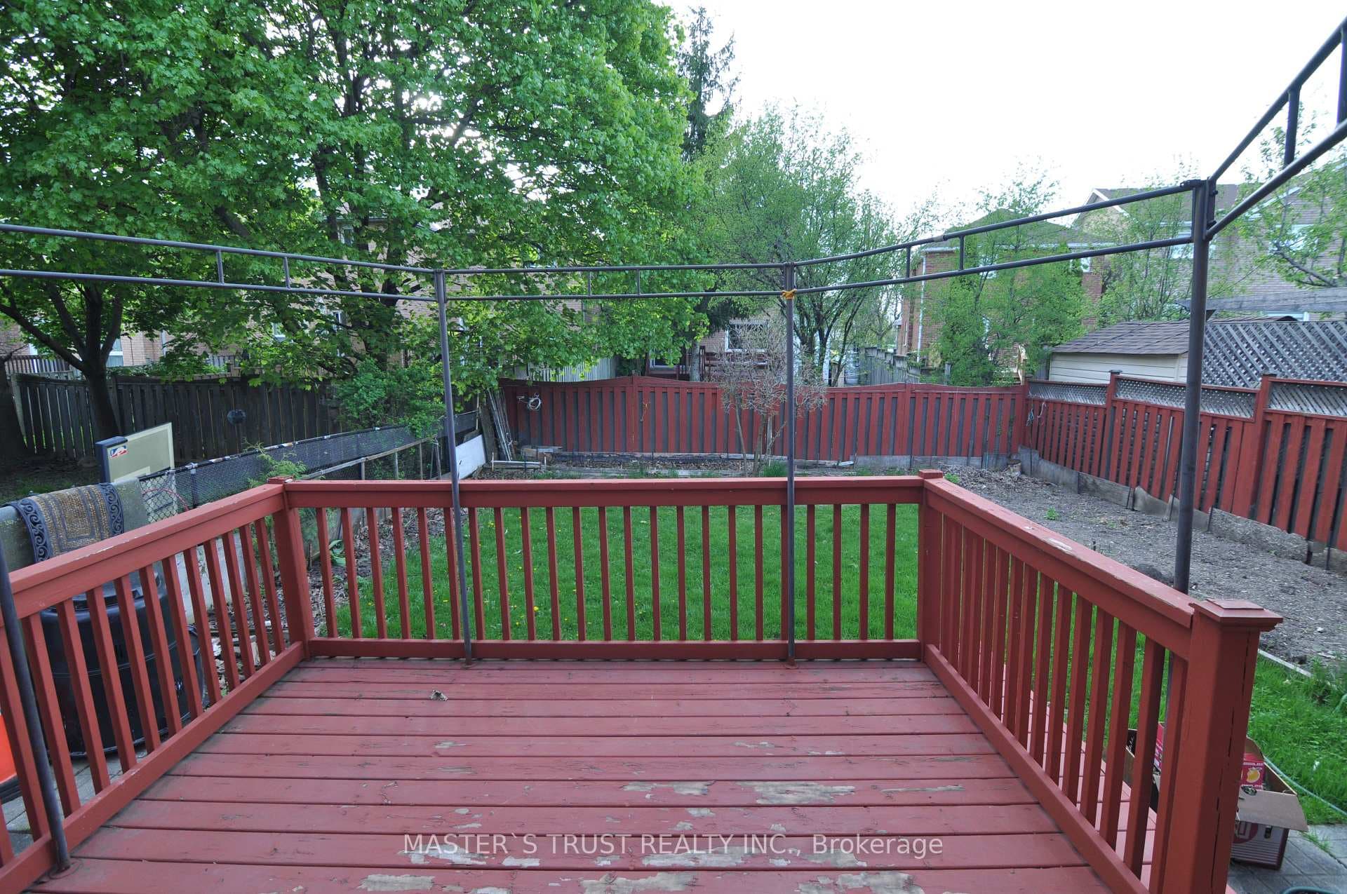 4639 Crosswinds Drive Unit Upper photo 20