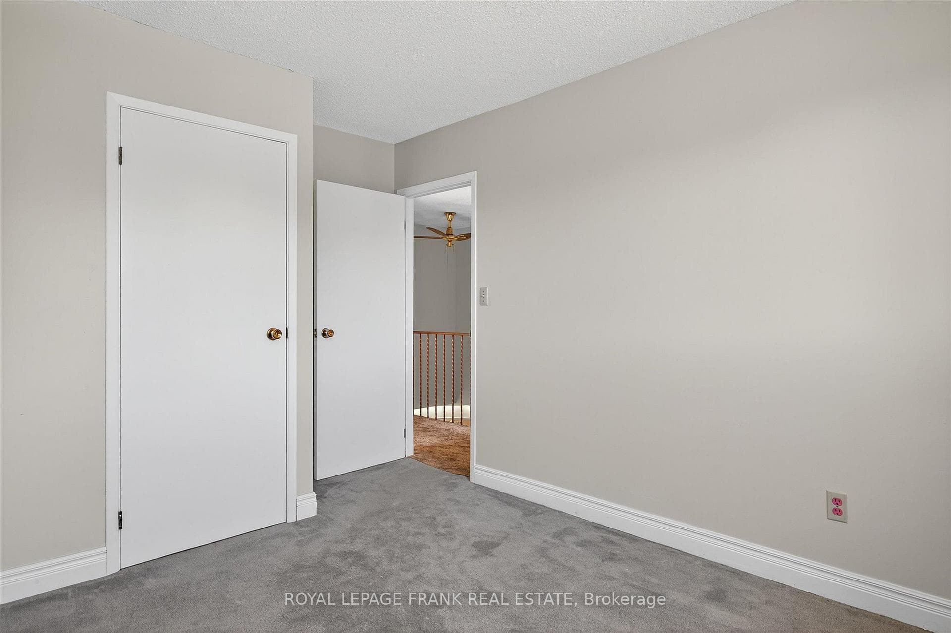 549 Bissview Avenue photo 33