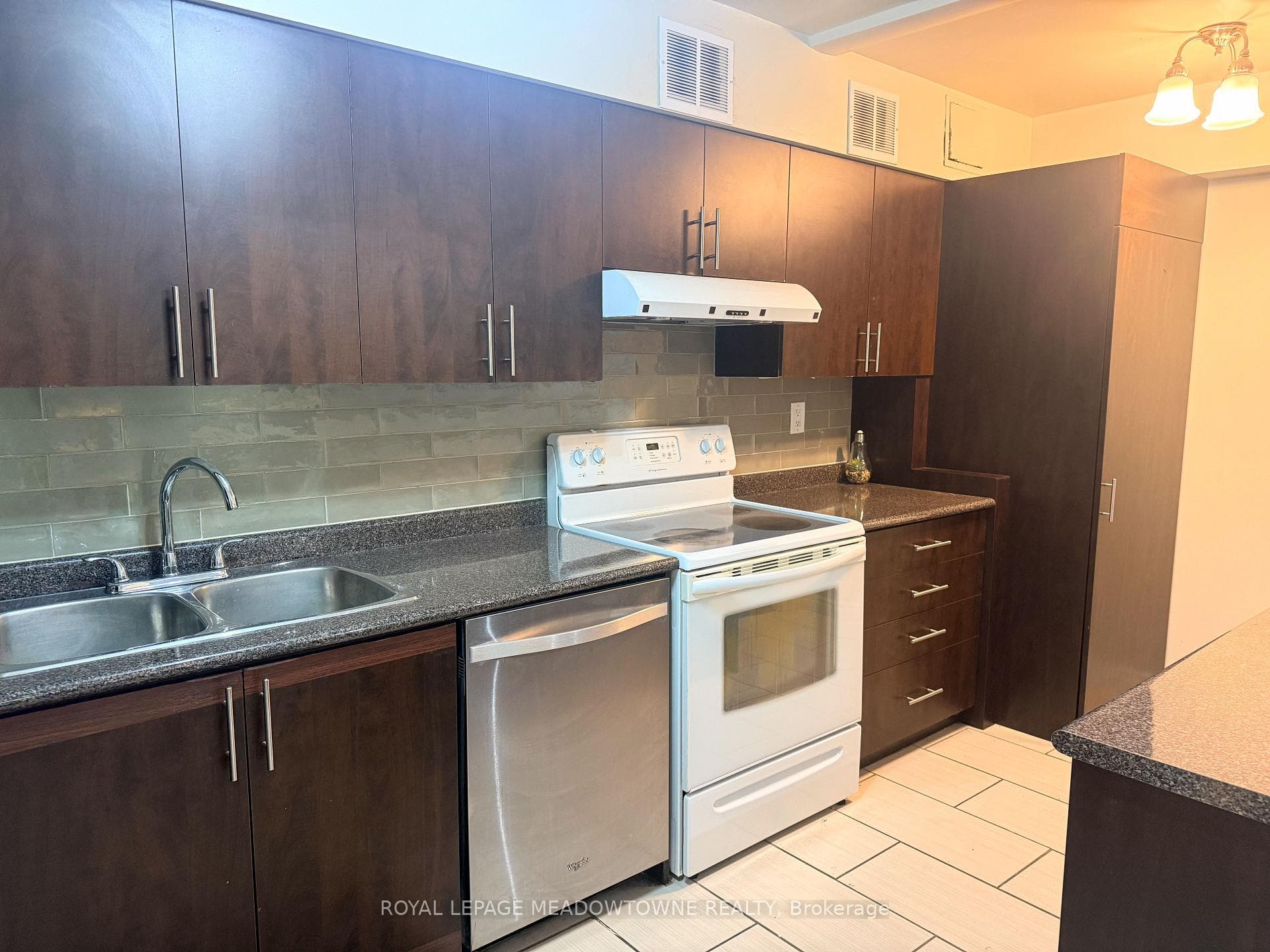 1338 York Mills Road Unit 704 photo 14