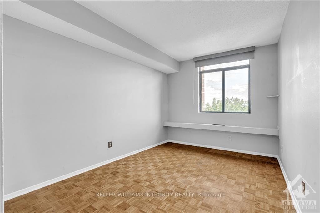 2871 RICHMOND Road Unit 1112 photo 16