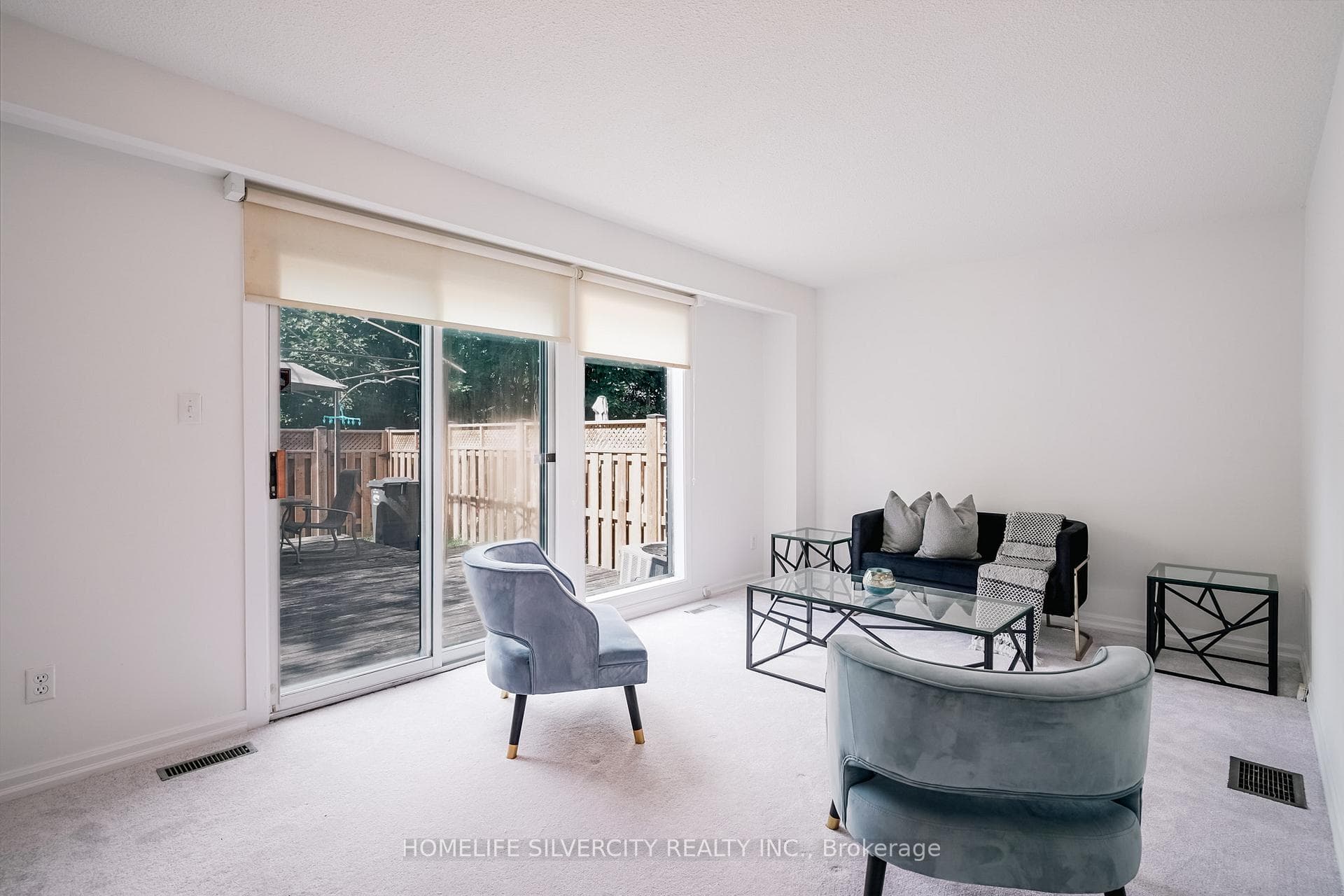 235 Bronte Street Unit 57 photo 9