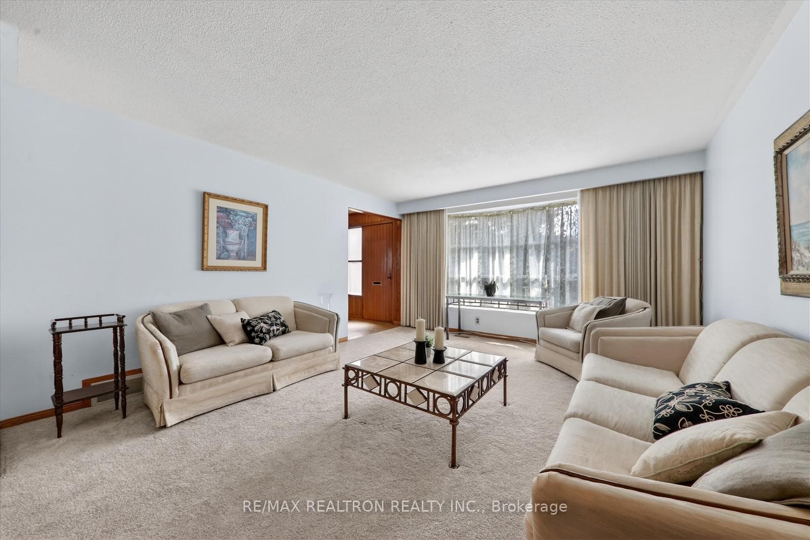 144 Merkley Square photo 7