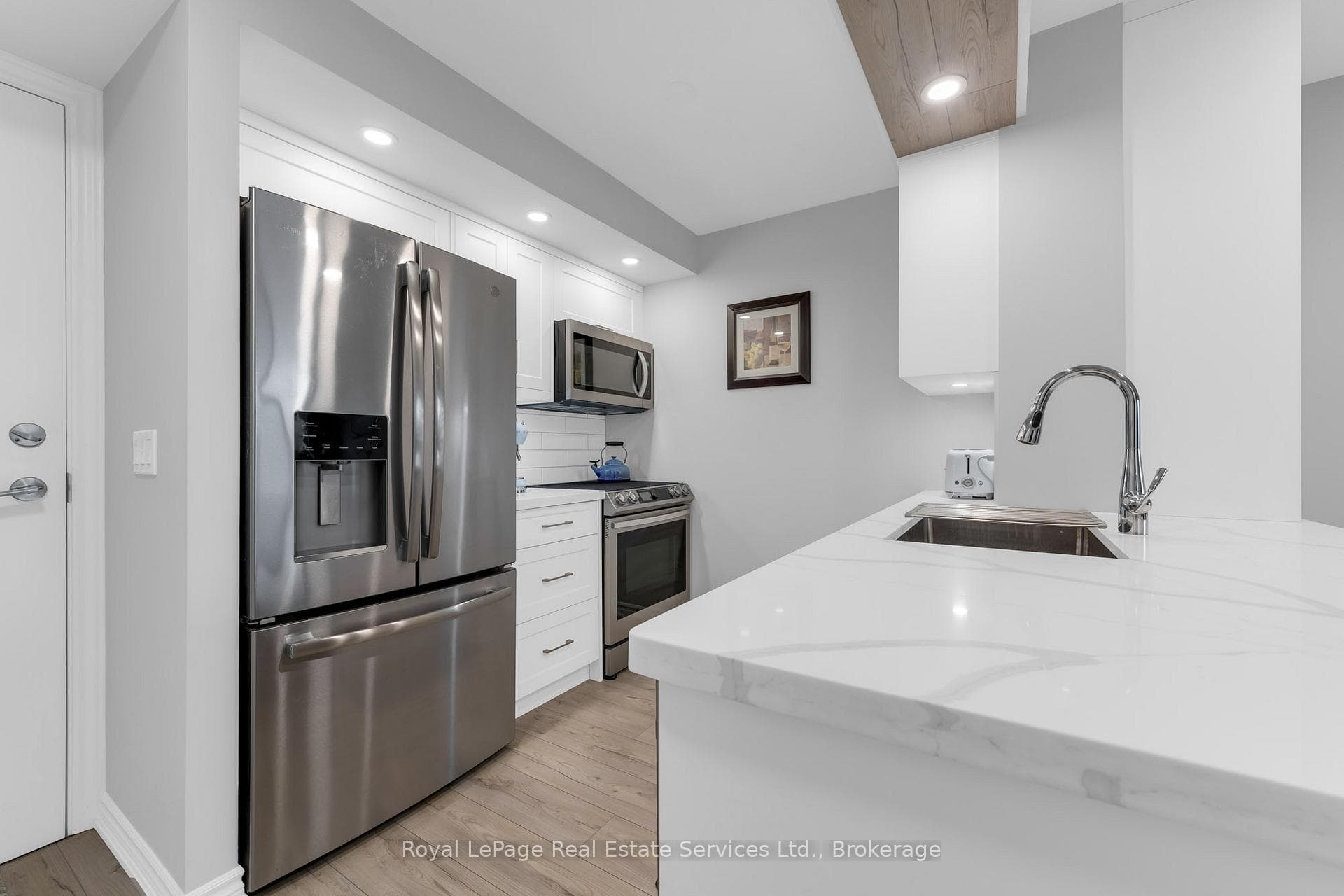 2391 Central Park Drive Unit 302 photo 6