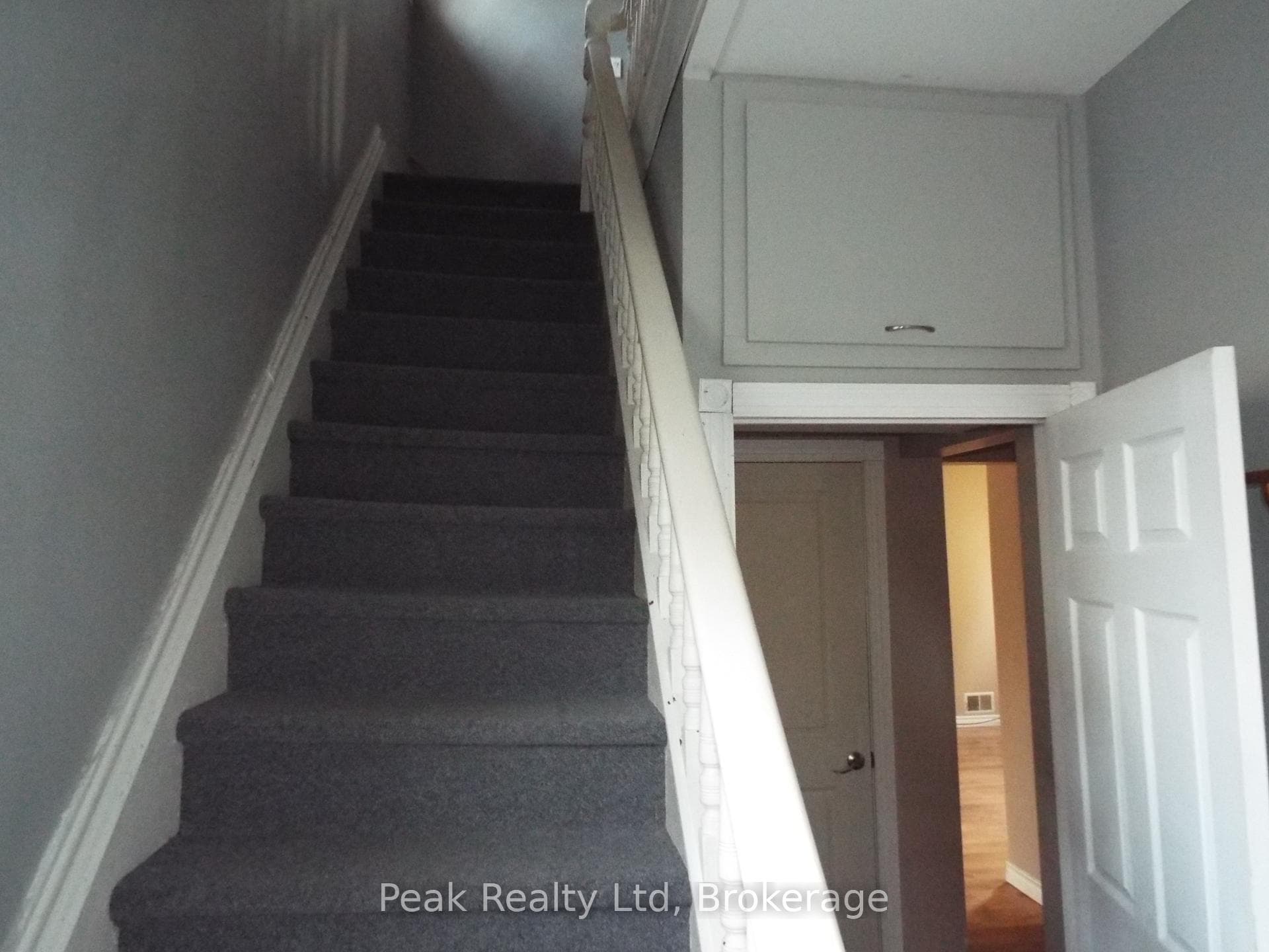90 John St Street photo 13