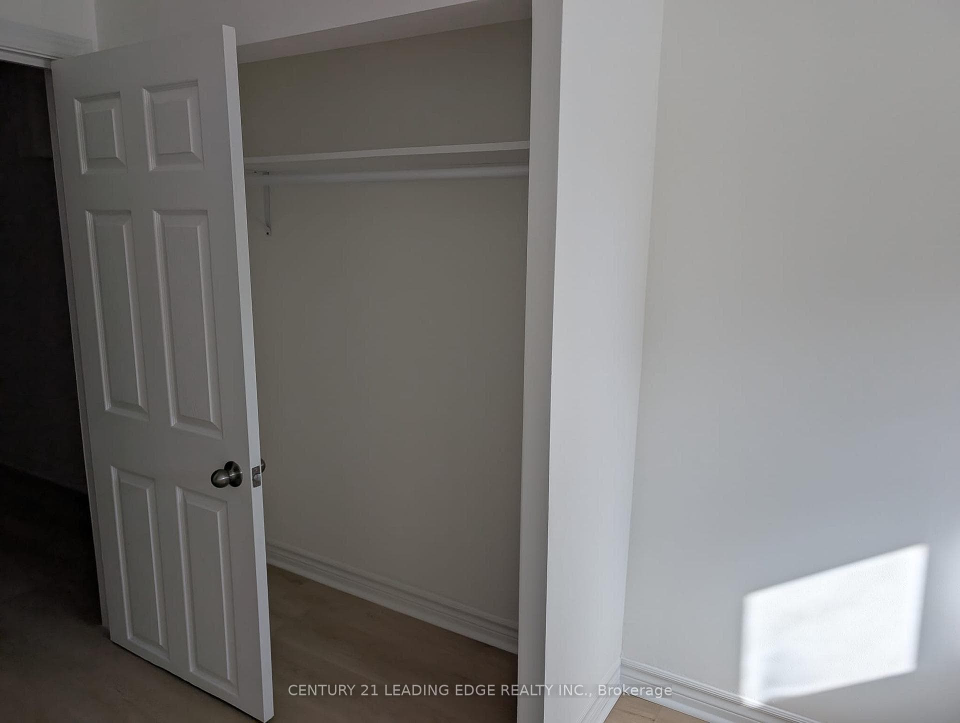2424 Whaley Drive Unit BSMT photo 11