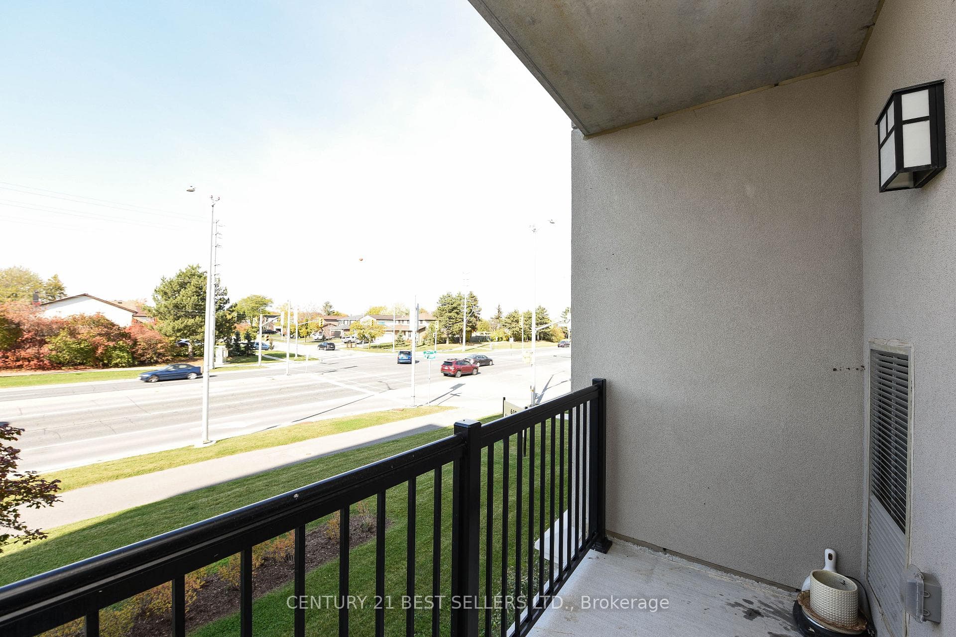 610 Farmstead Drive Unit 219 photo 23