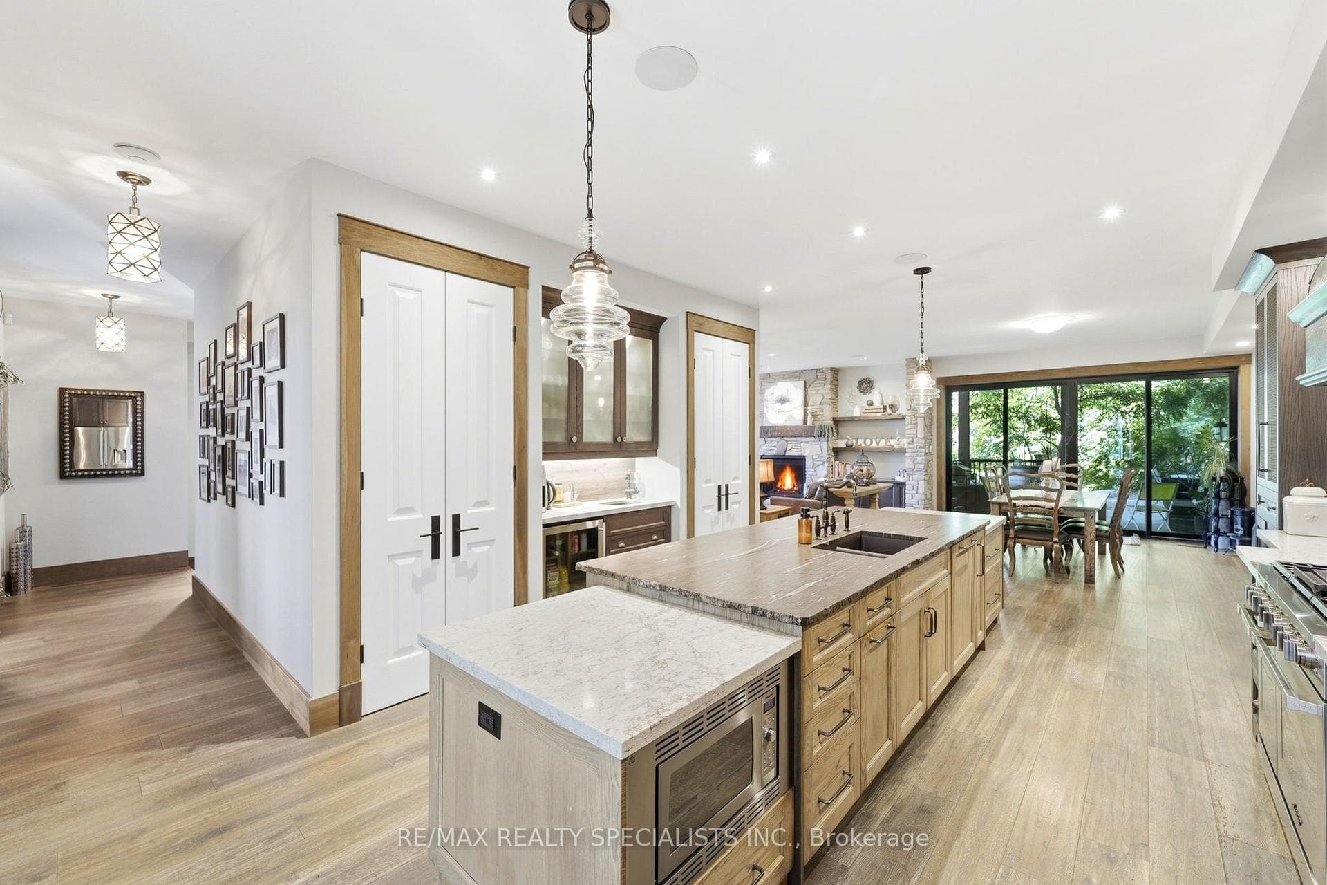 3713 Nineteenth Street photo 16