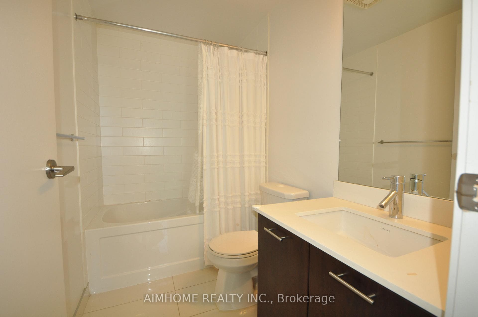 2200 Lake Shore Boulevard Unit 3304 photo 6