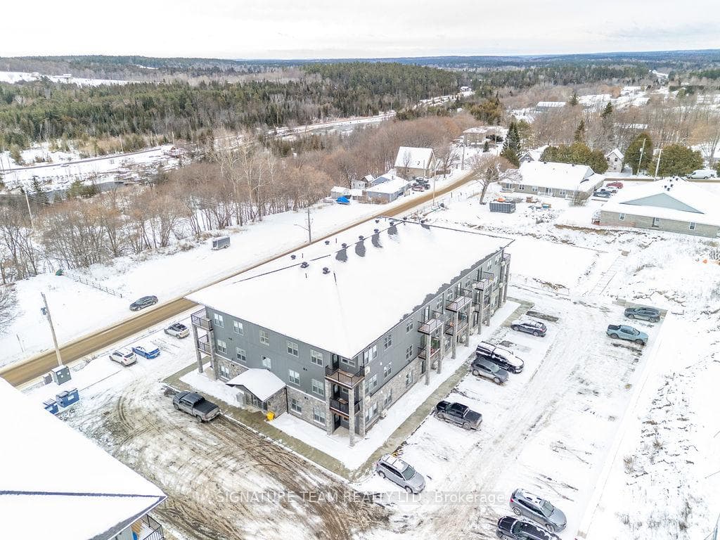 78B Queen Street Unit 209 photo 3