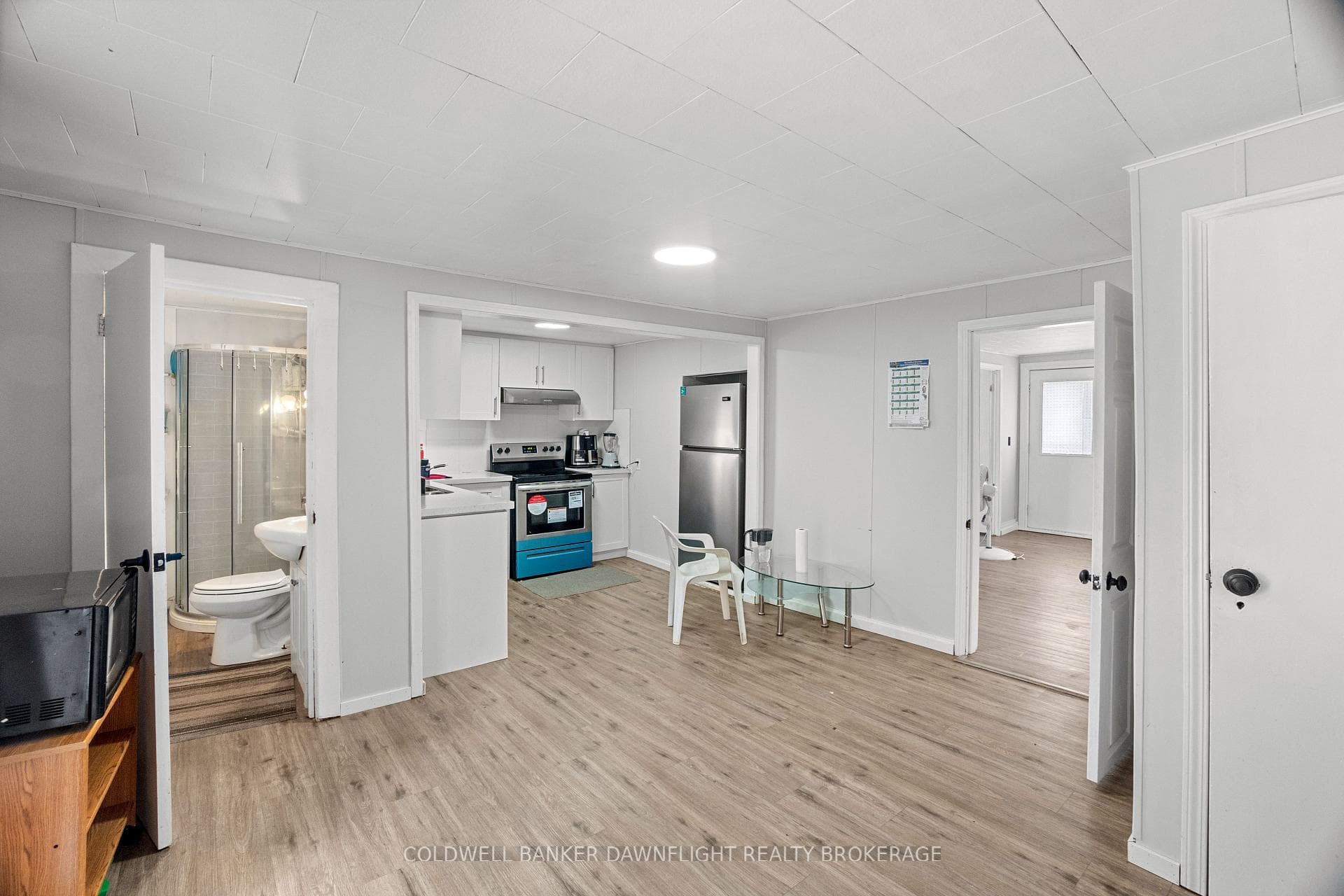 82 LONDON Road photo 18