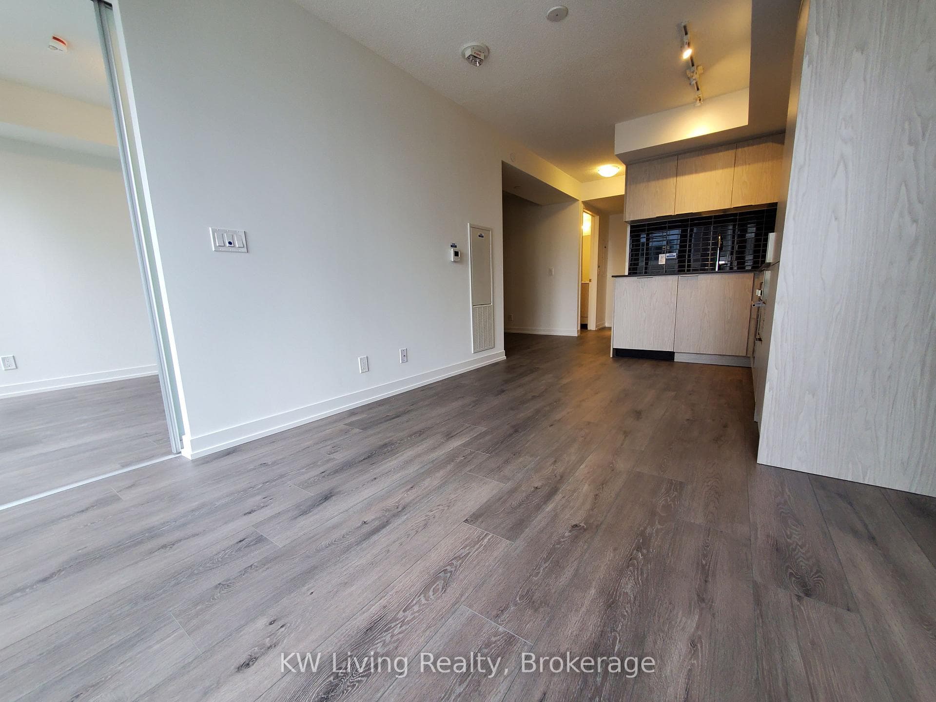 60 Shuter Street Unit 2612 photo 6
