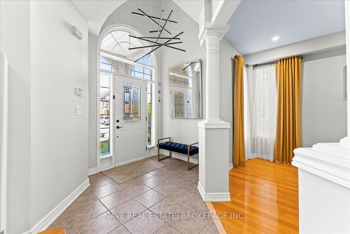 43 Grand Oak Drive photo 4