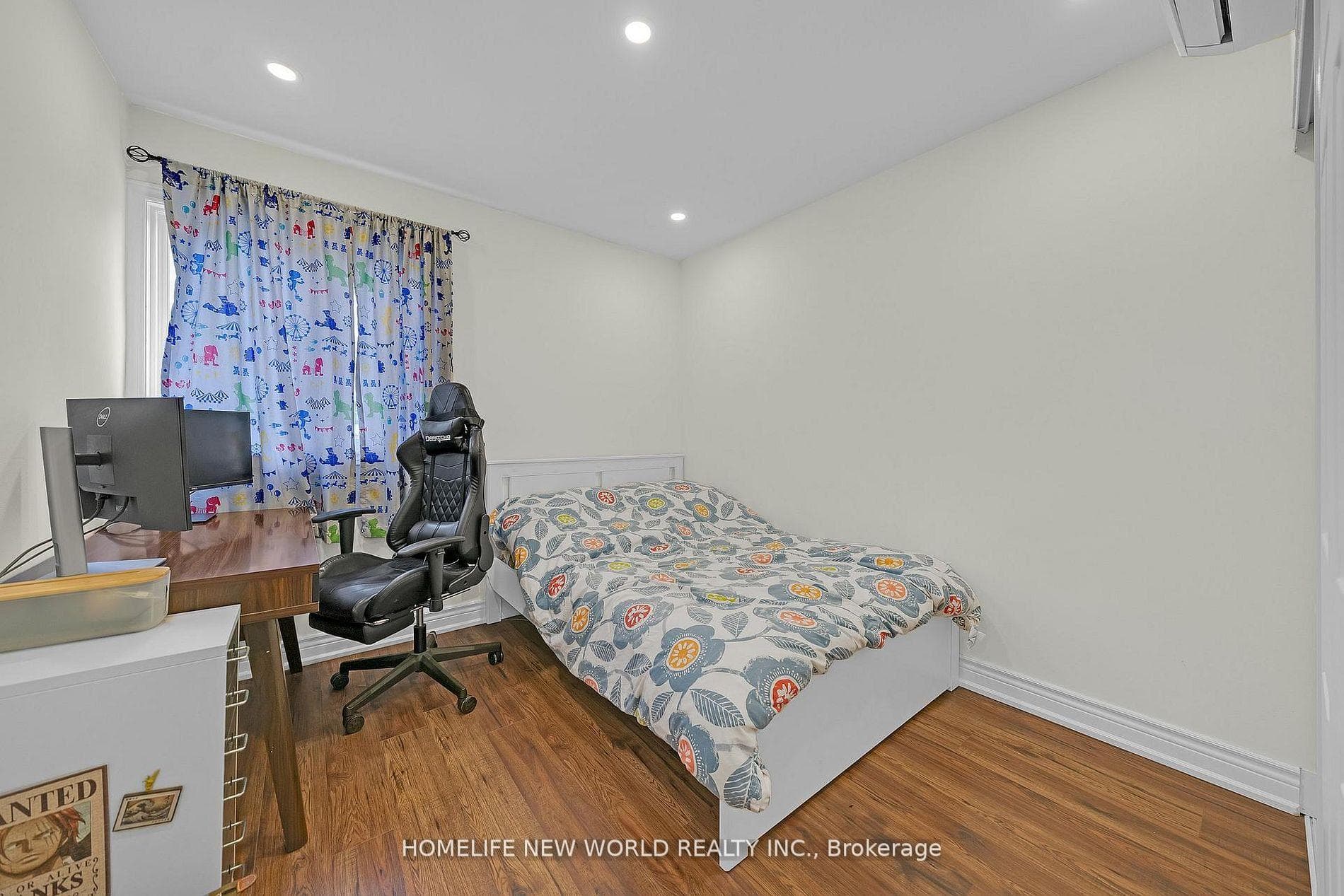 38 Springfair Avenue photo 13