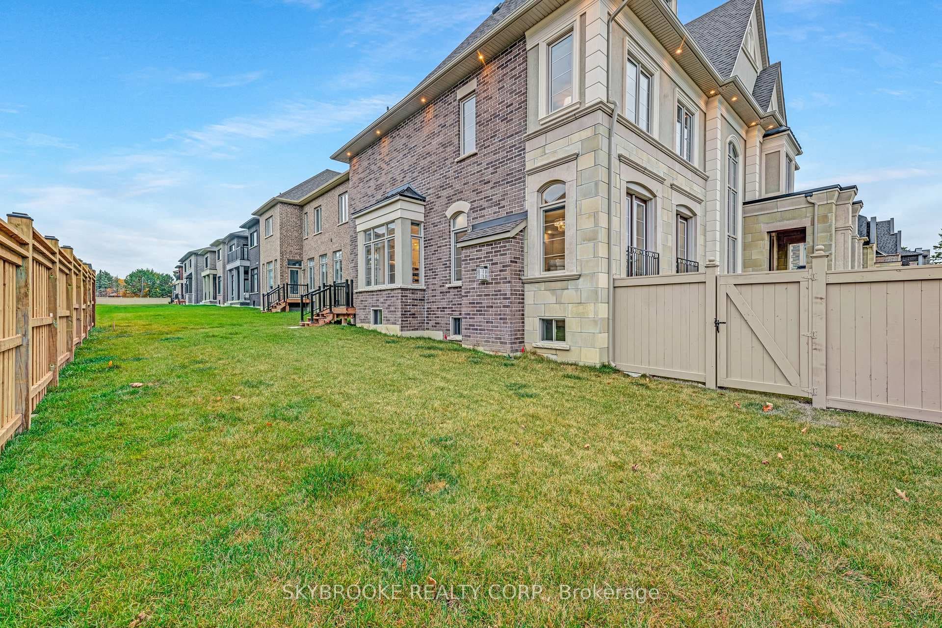 89 Broad Way photo 31