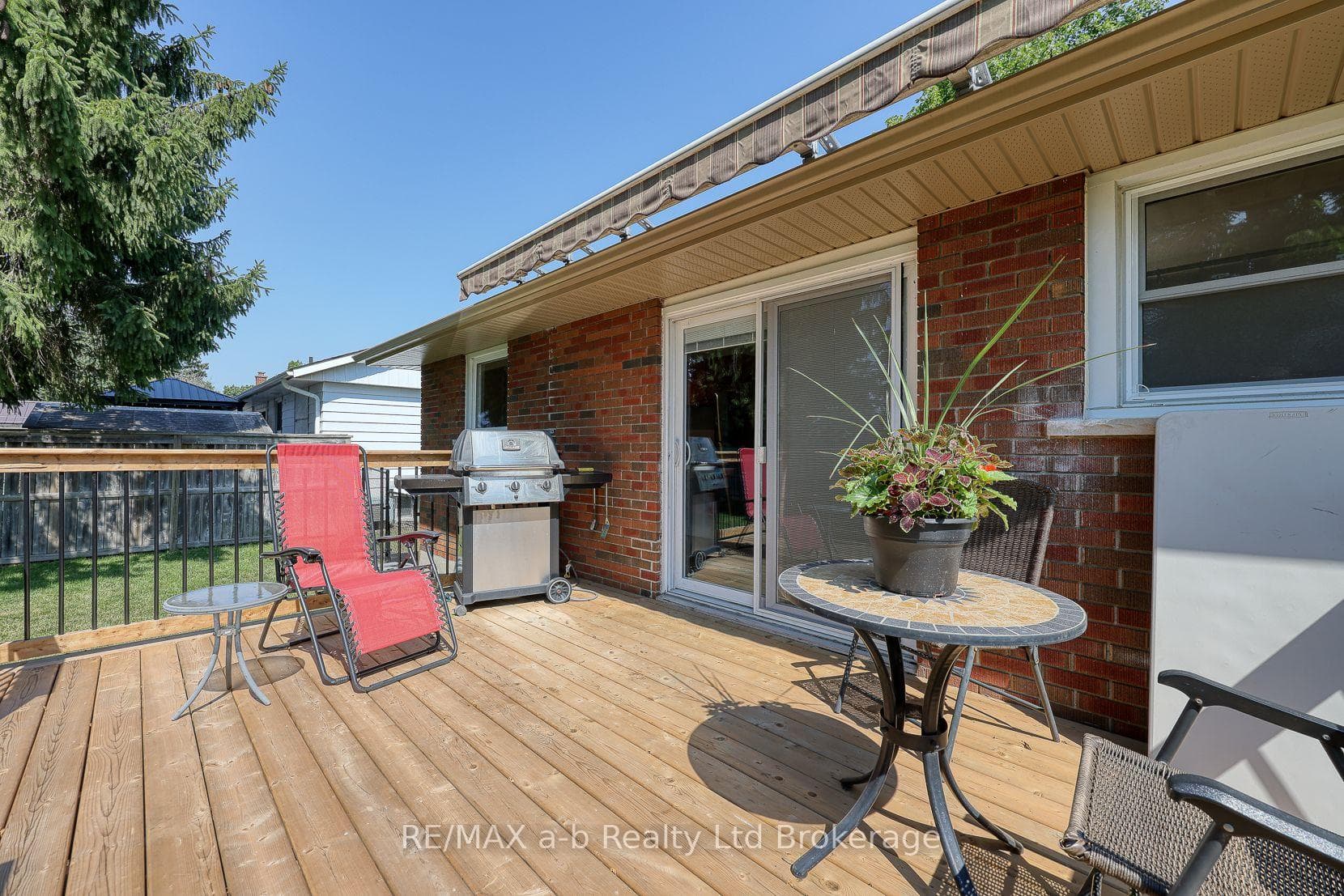 18 Chisholm Drive photo 15