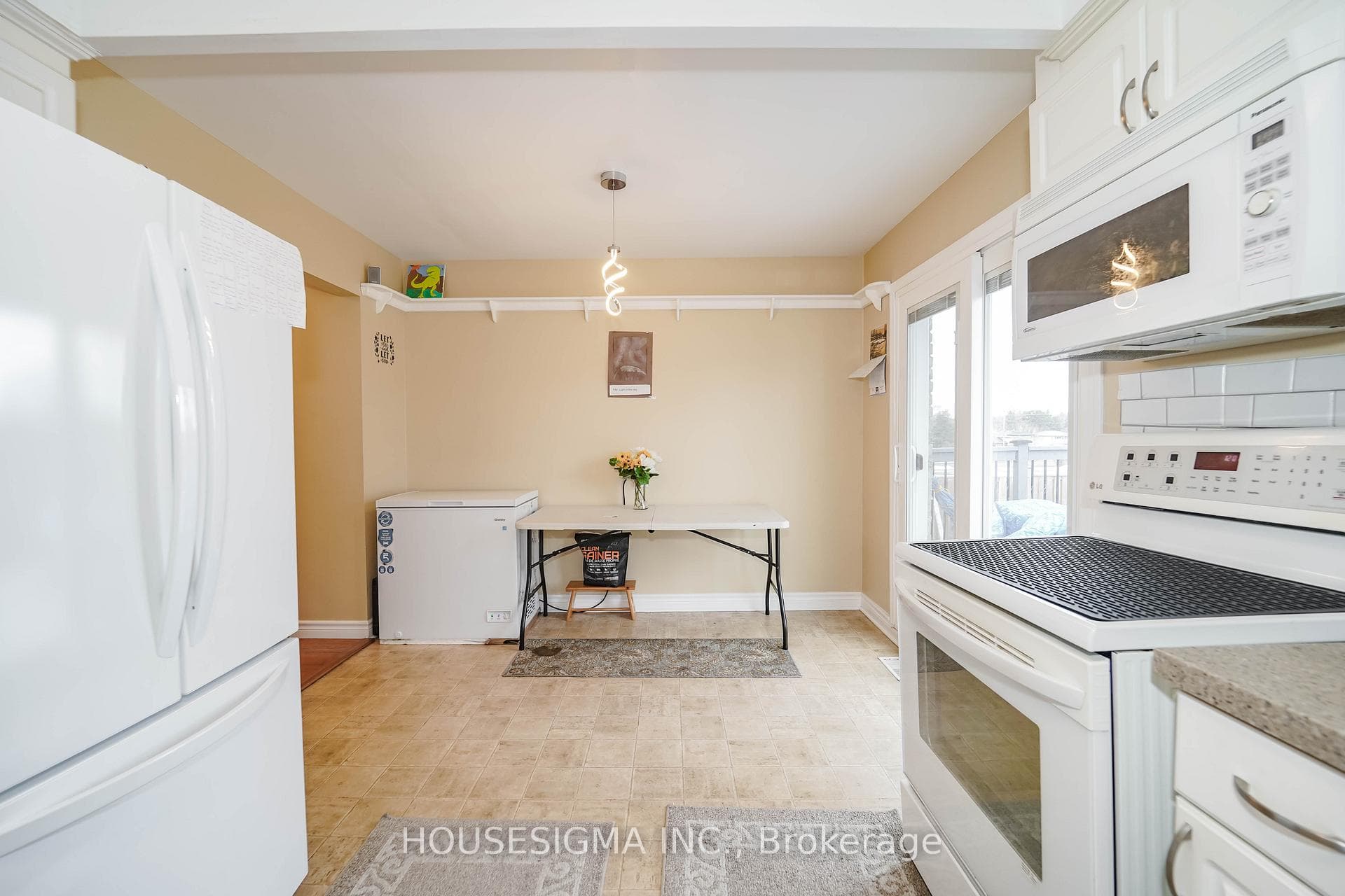 362 Newgate Avenue photo 20