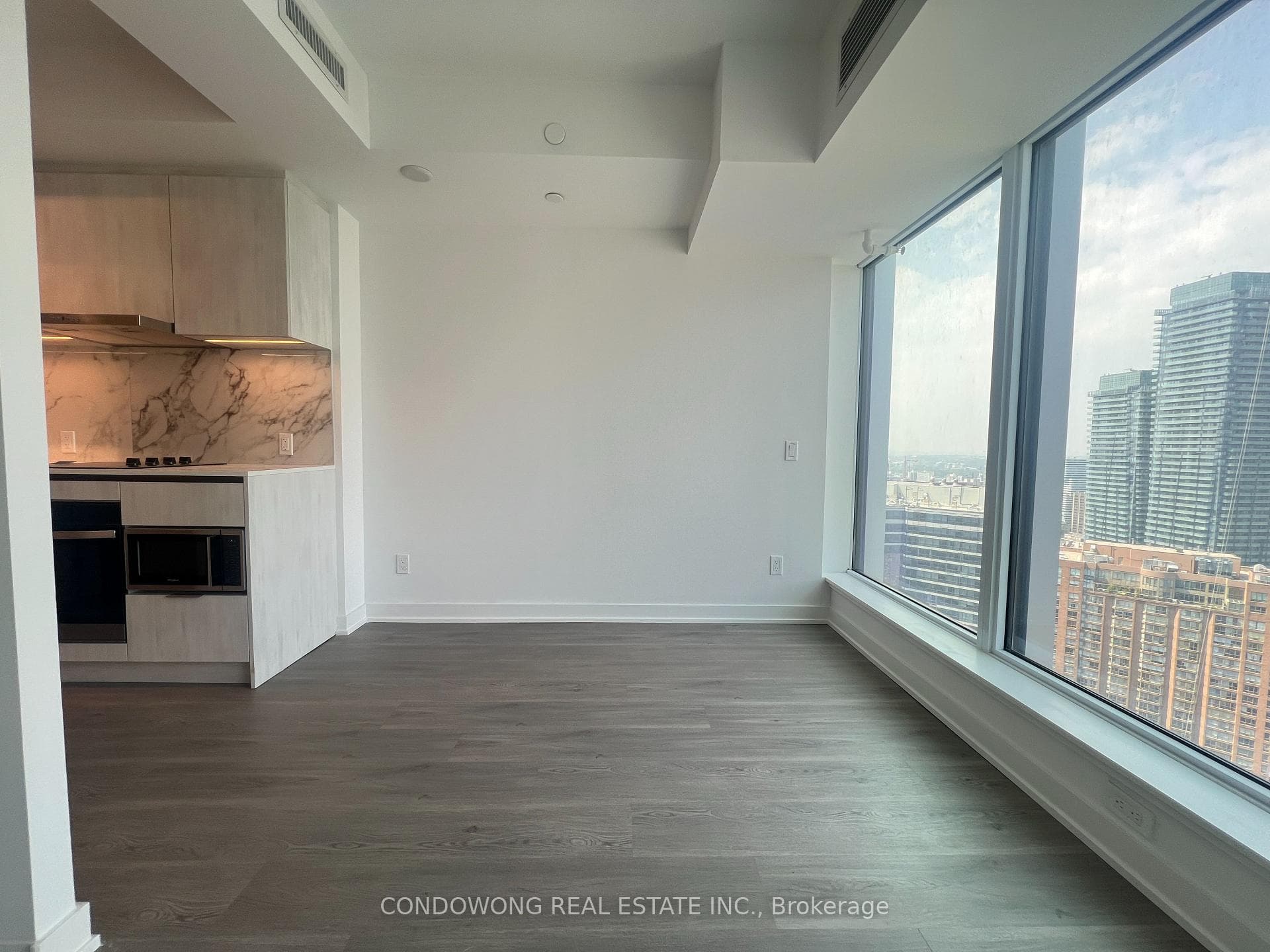 8 Wellesley Street Unit 4508 photo 11
