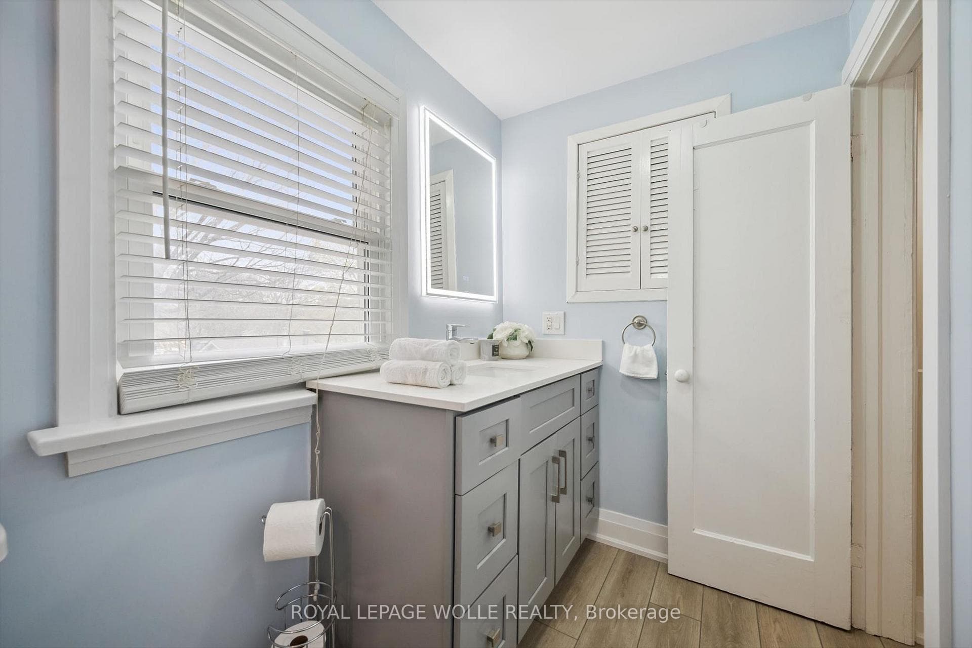 68 Pleasant Avenue photo 24