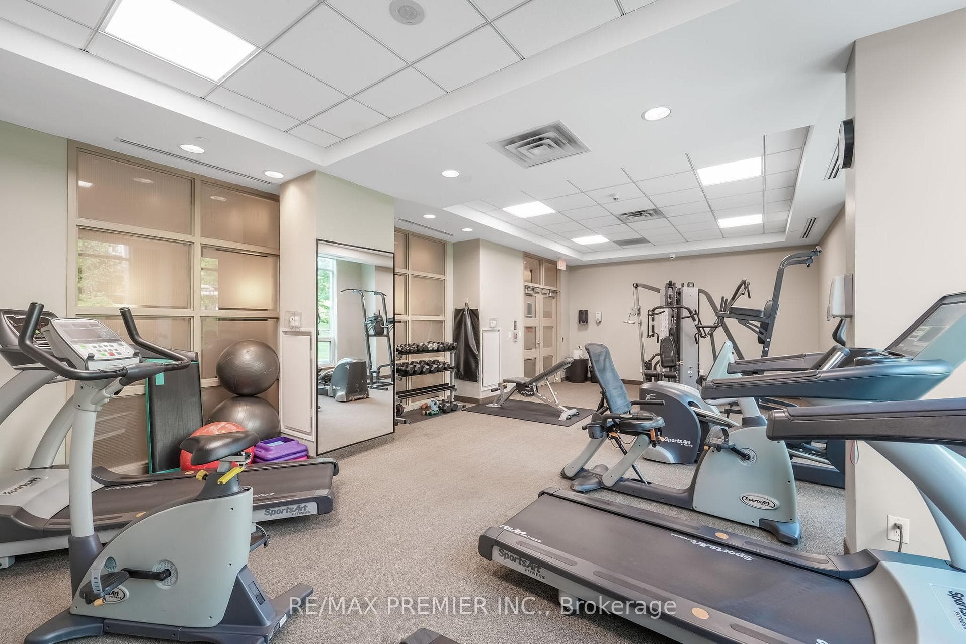 1403 Royal York Road Unit 216 photo 19