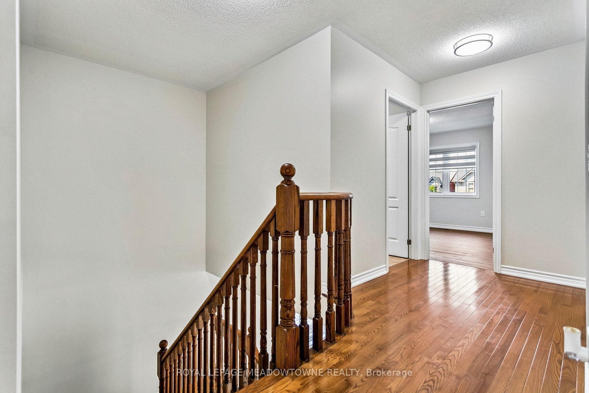 15 Learmont Avenue Unit Upper photo 24