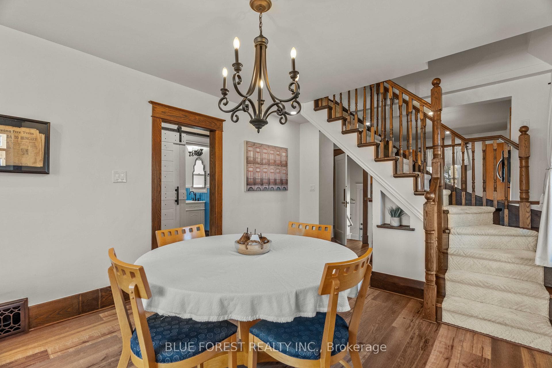 116 Bruce Street photo 8