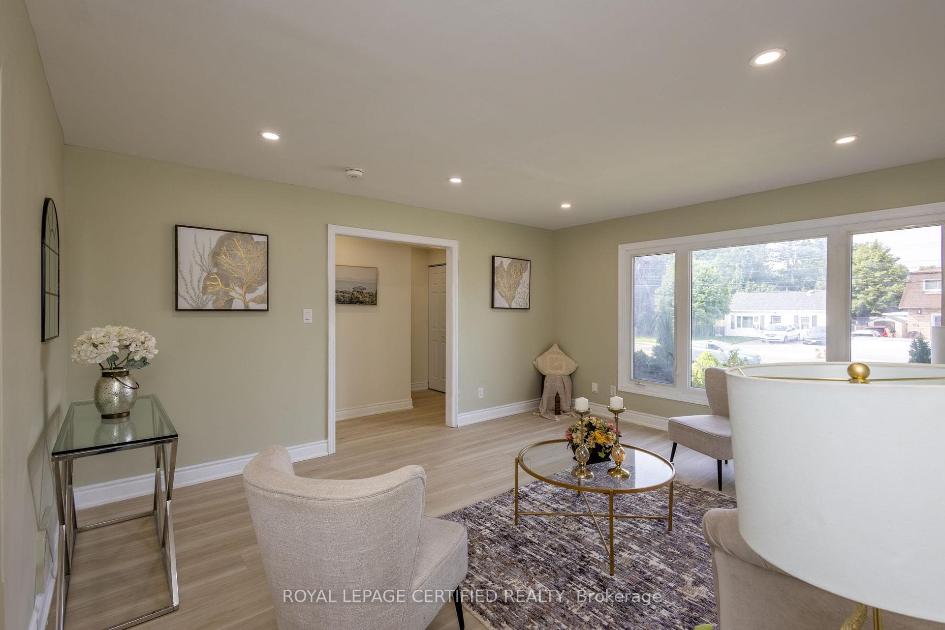 111 Limeridge Road photo 14