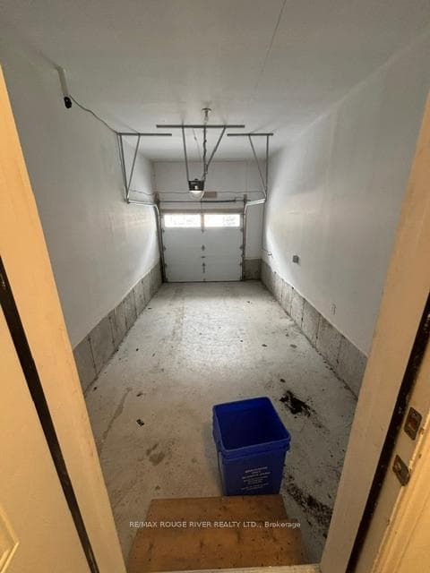 single car garage