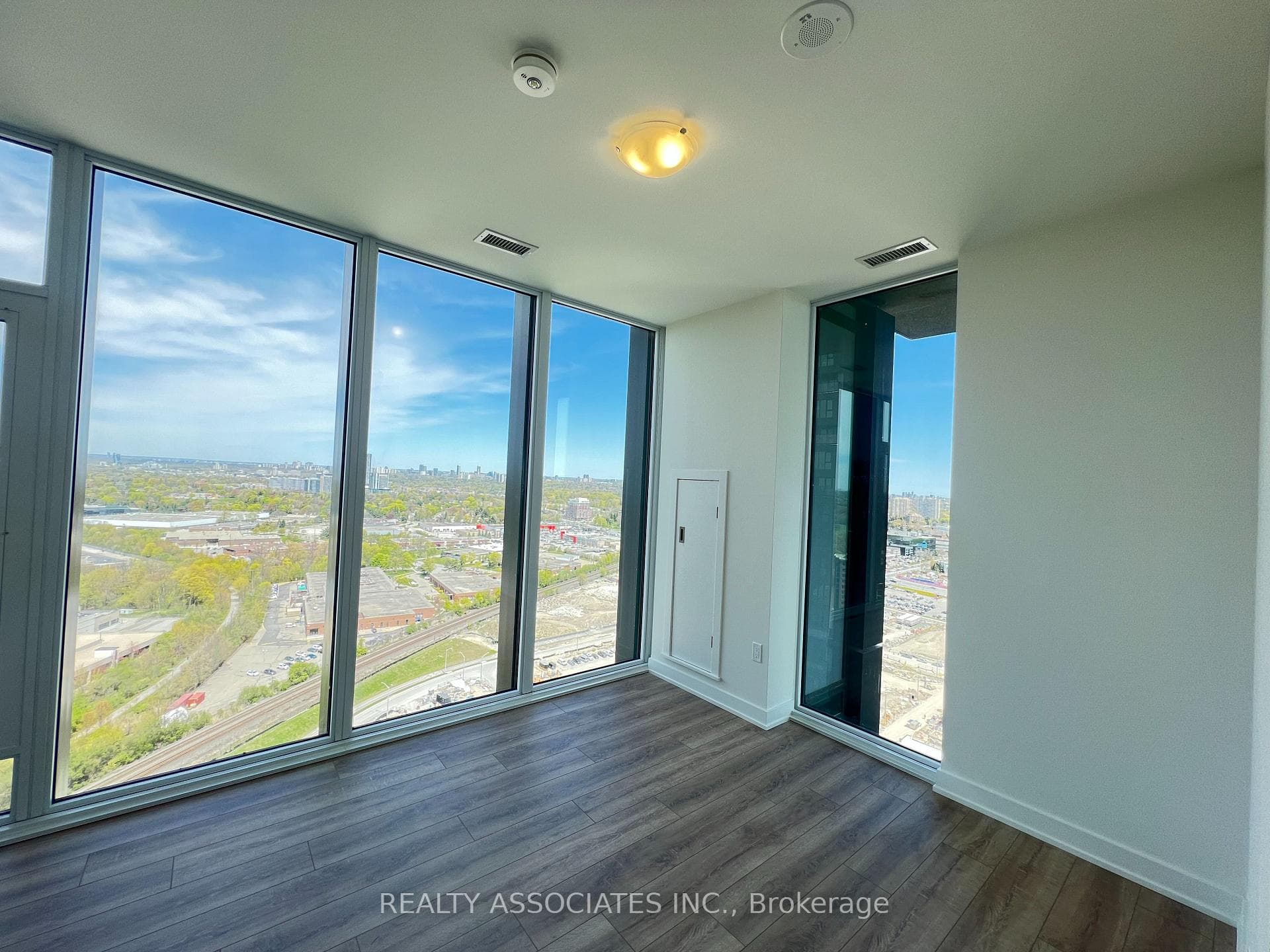 1 Quarrington Lane Unit 2907 photo 11