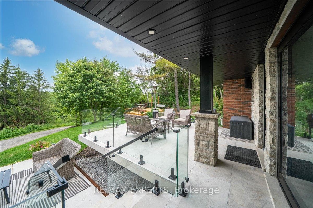 525 King Street photo 36