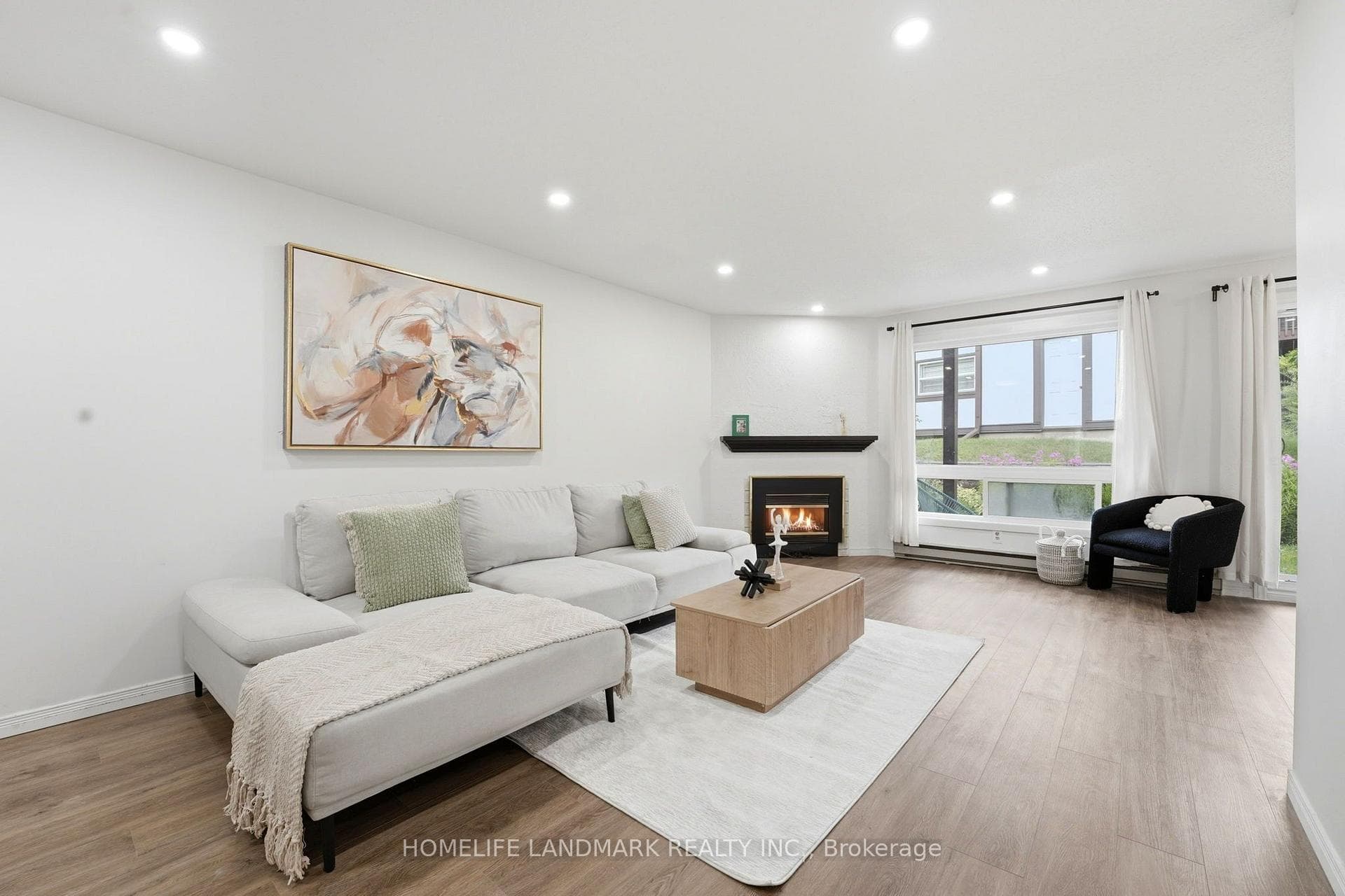 7 Harness Lane Unit B photo 12